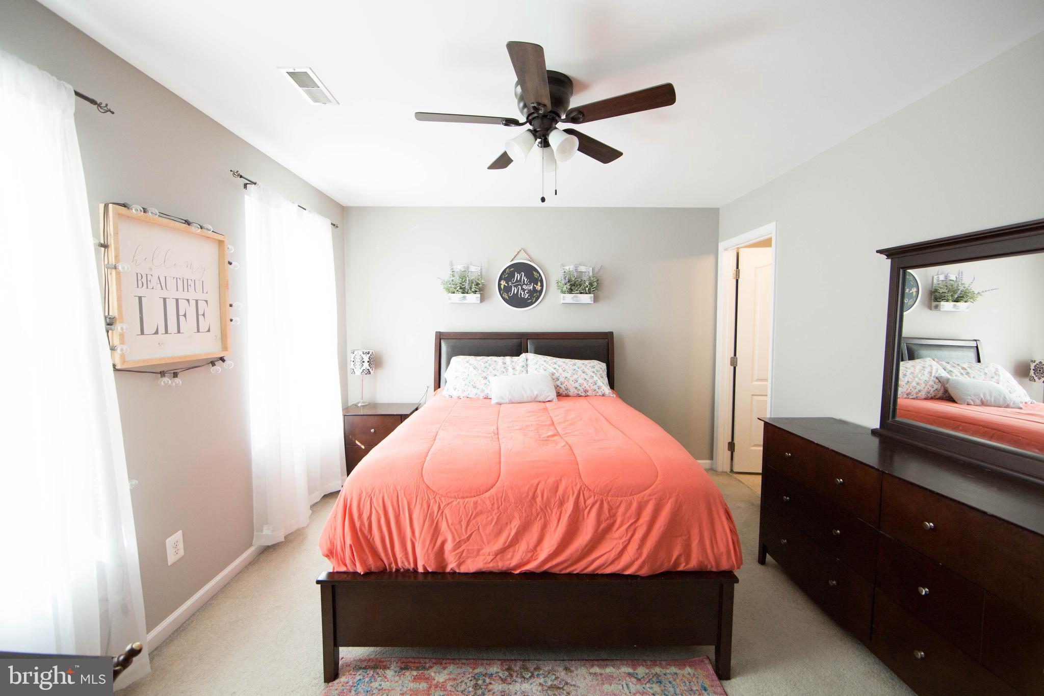 HAWTHORNE RIDGE - Residential