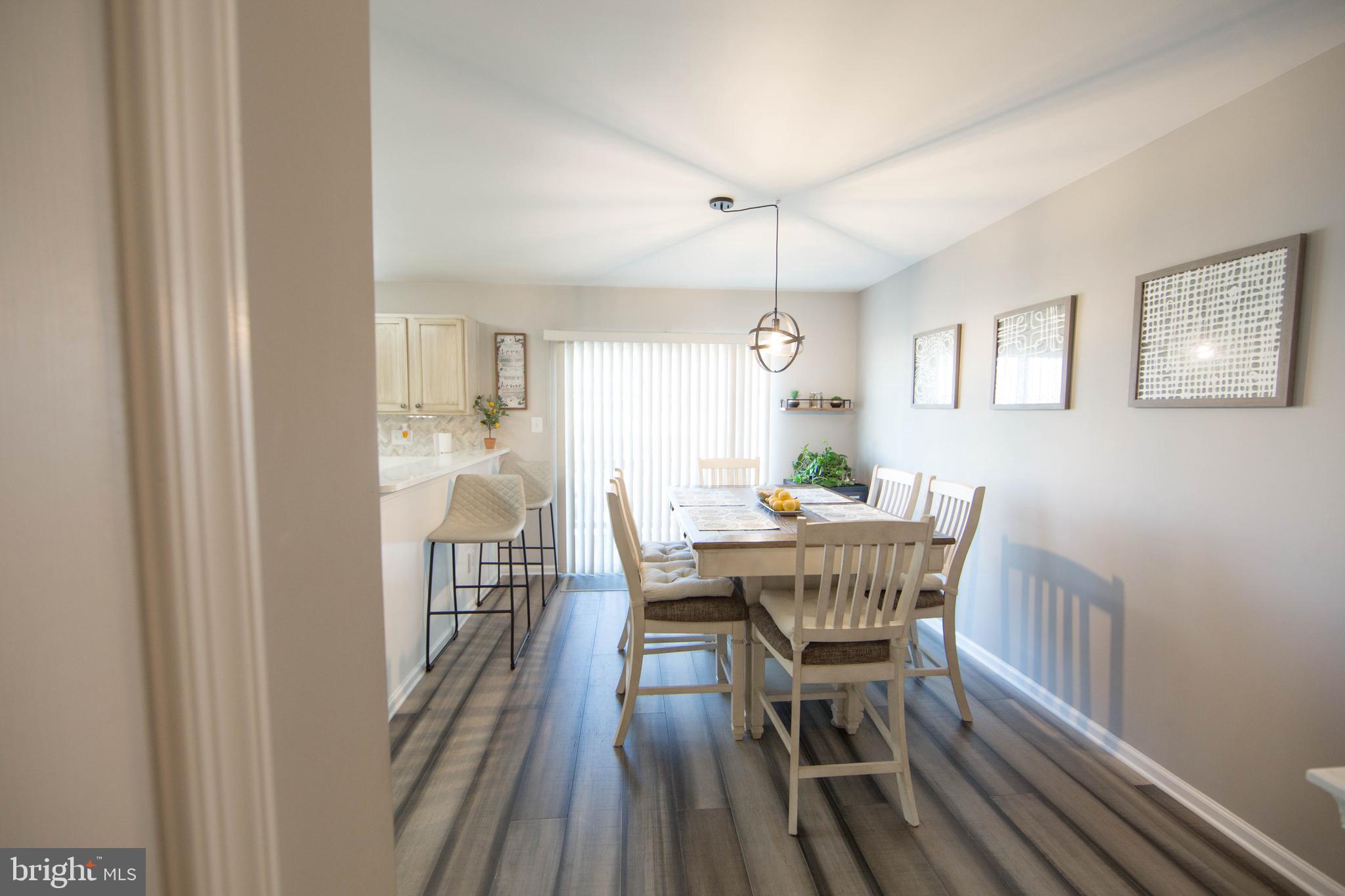HAWTHORNE RIDGE - Residential
