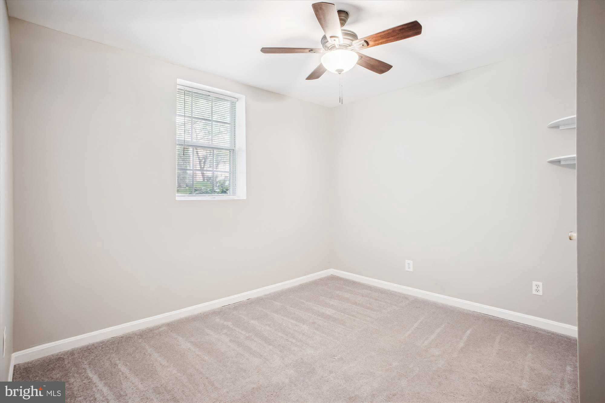 VILLAGE OF MOUNT AIR - Residential Lease