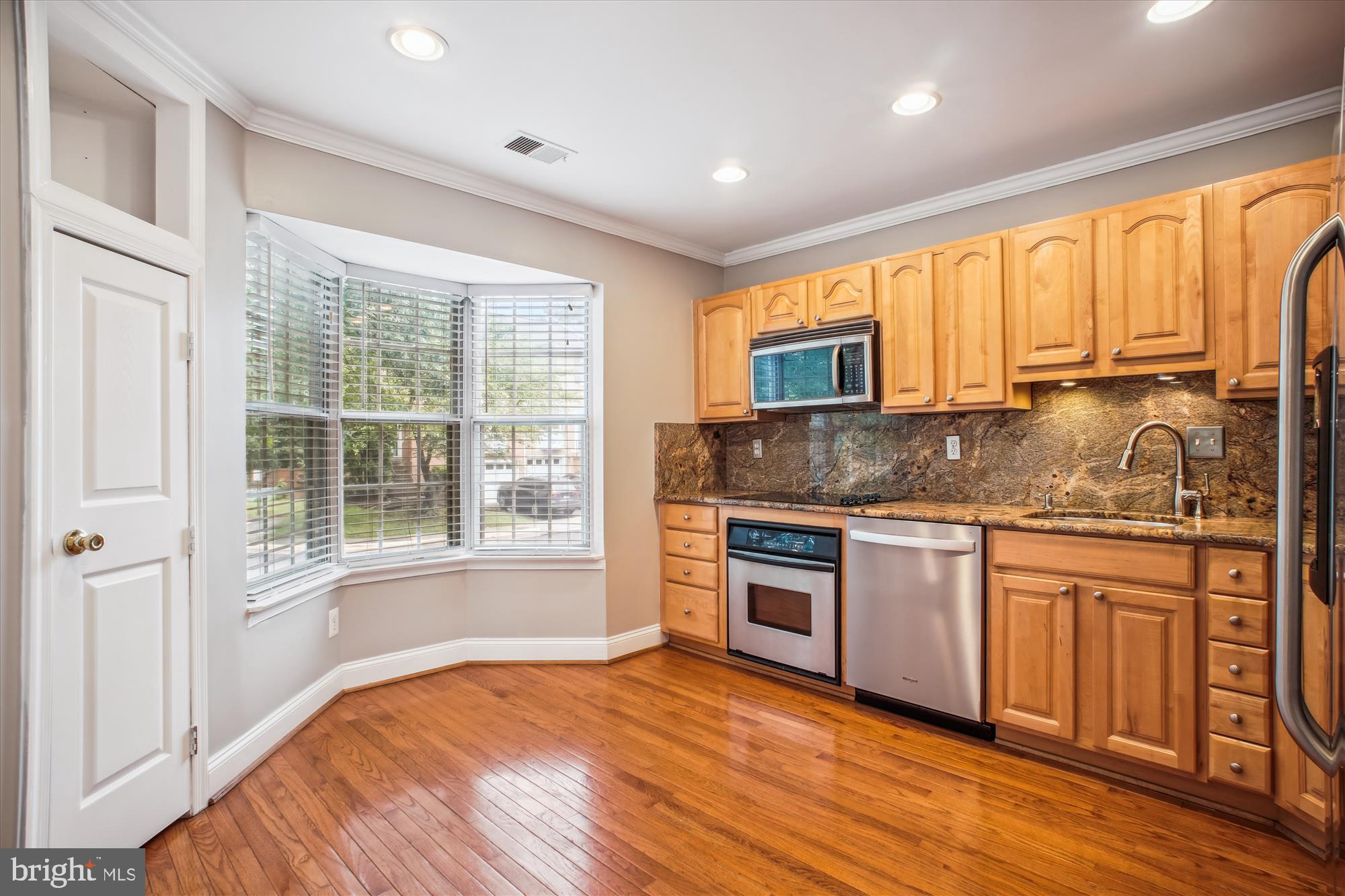 VILLAGE OF MOUNT AIR - Residential Lease