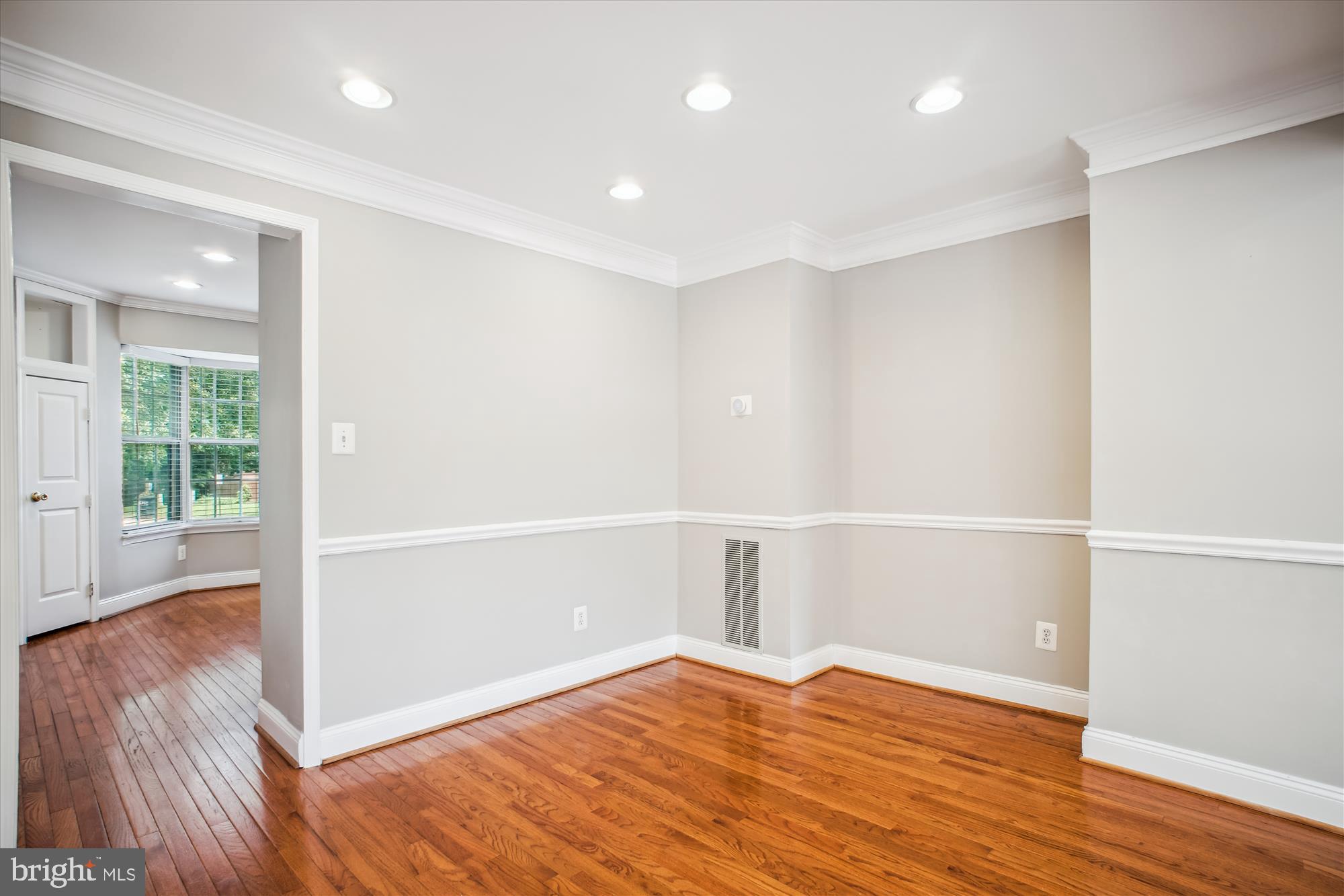 VILLAGE OF MOUNT AIR - Residential Lease