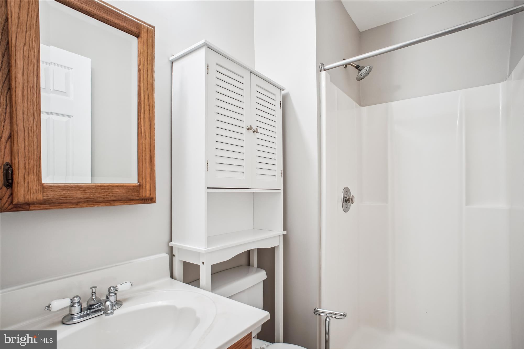 VILLAGE OF MOUNT AIR - Residential Lease