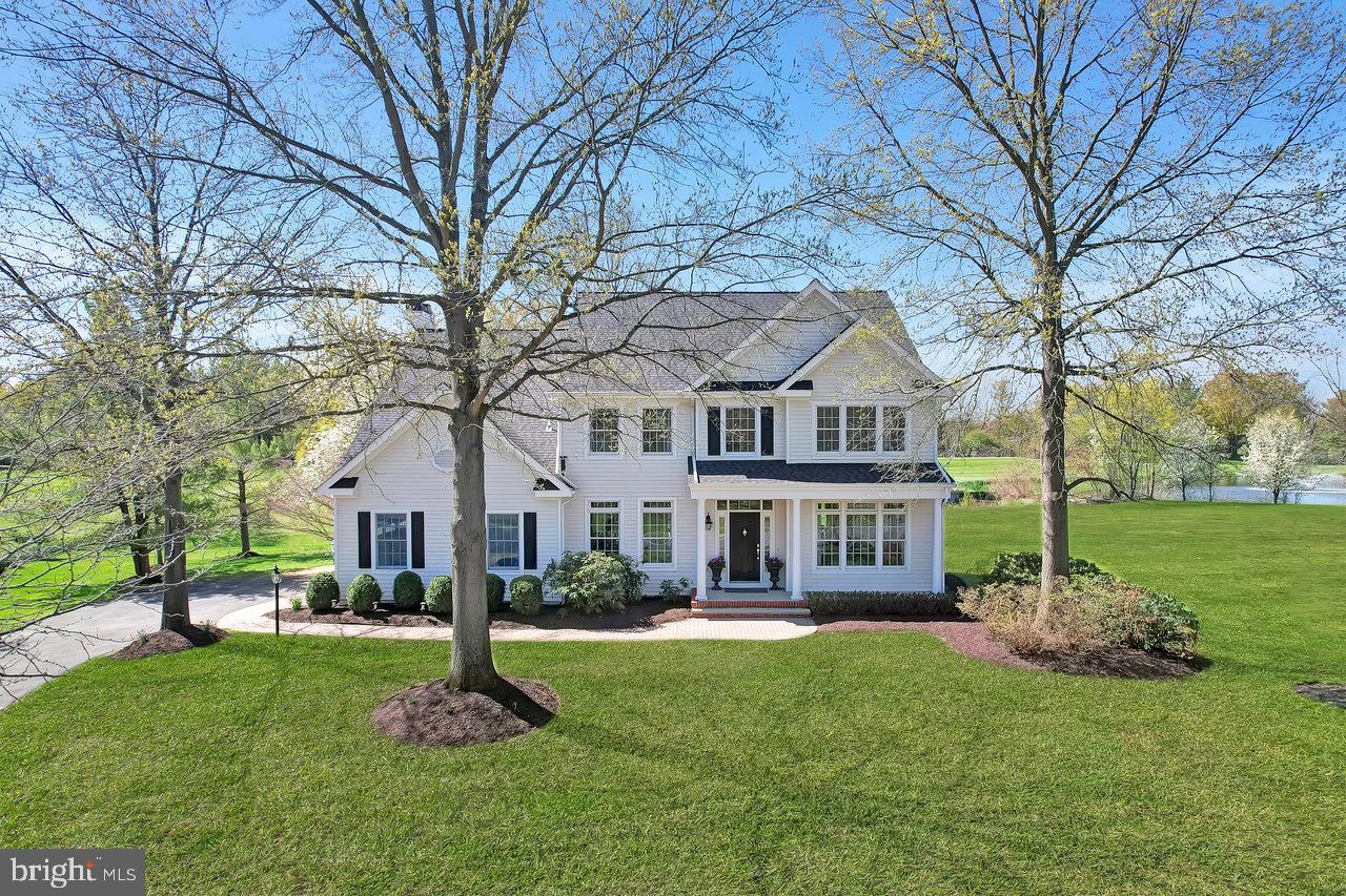 5 PEBBLE BEACH COURT