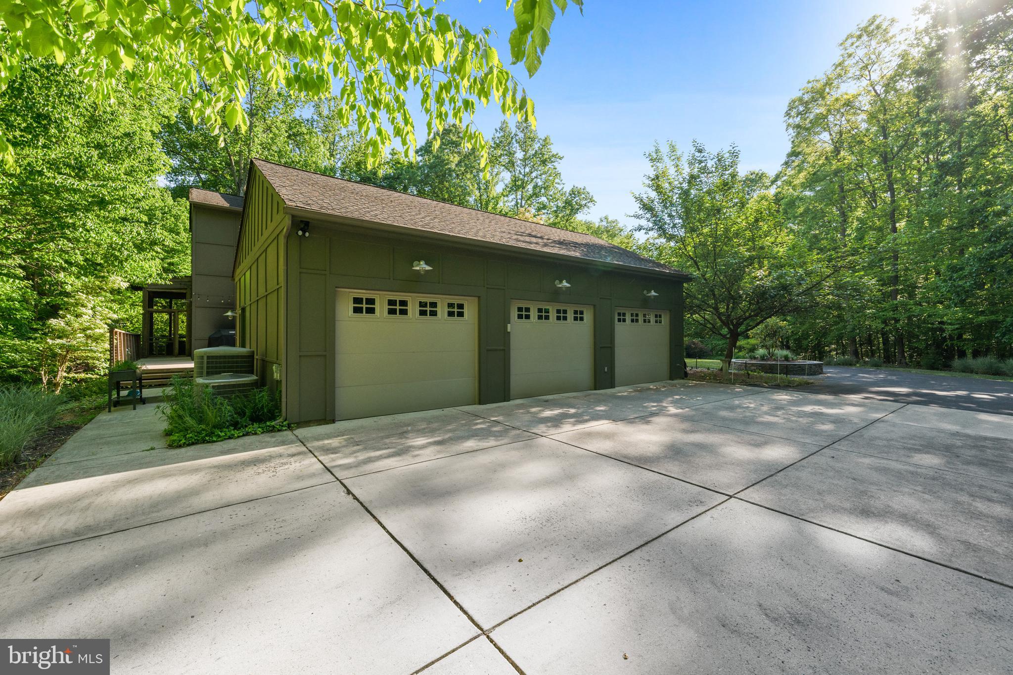 HOLMEHURST ESTATES - Residential