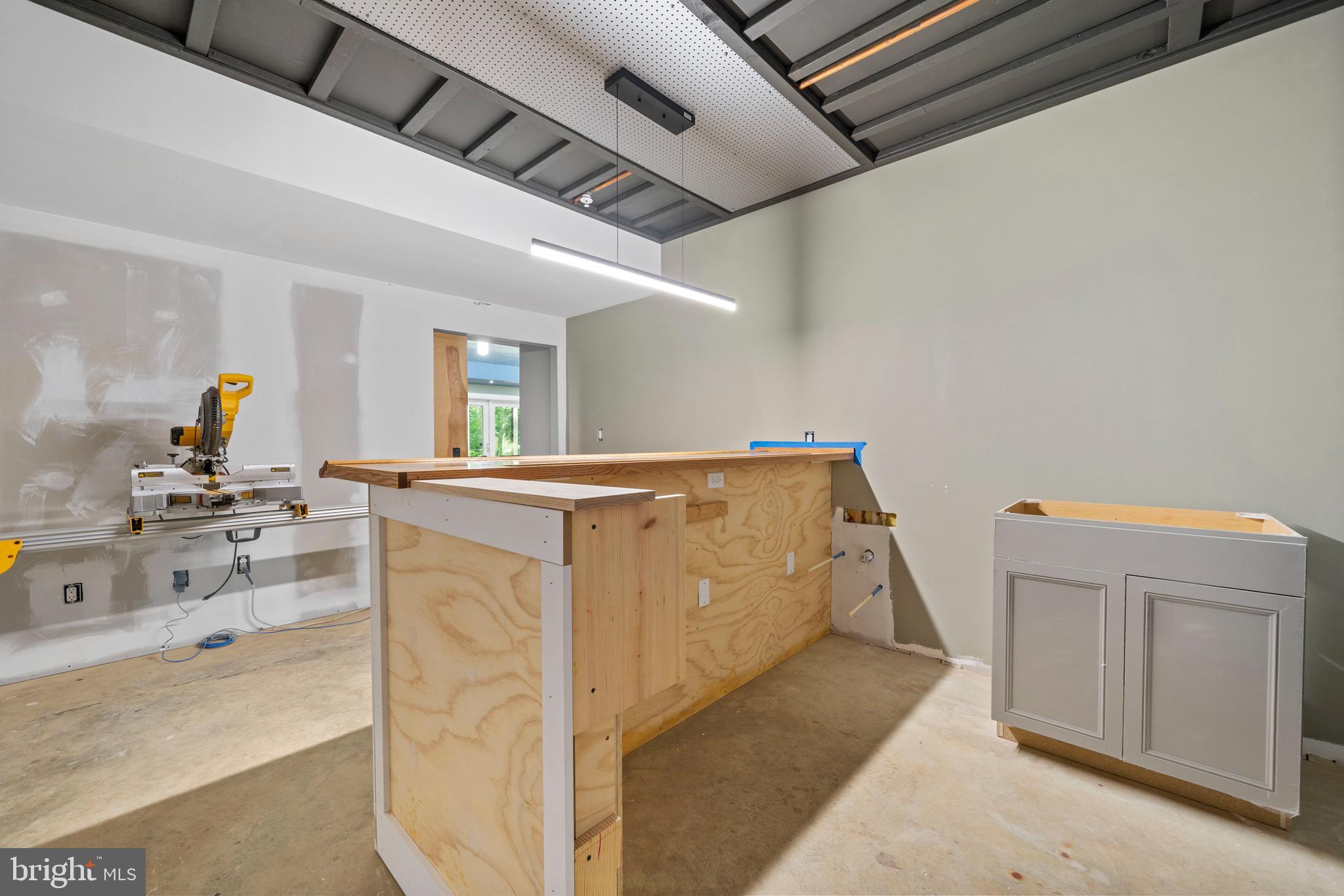 HOLMEHURST ESTATES - Residential