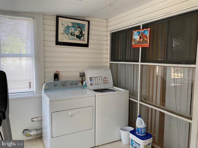 WESTVIEW PARK - Residential Lease