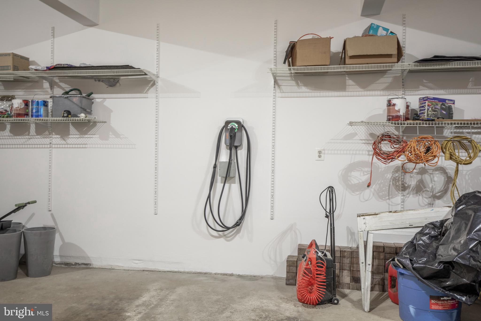 OAKS OF BUCKINGHAM - Residential