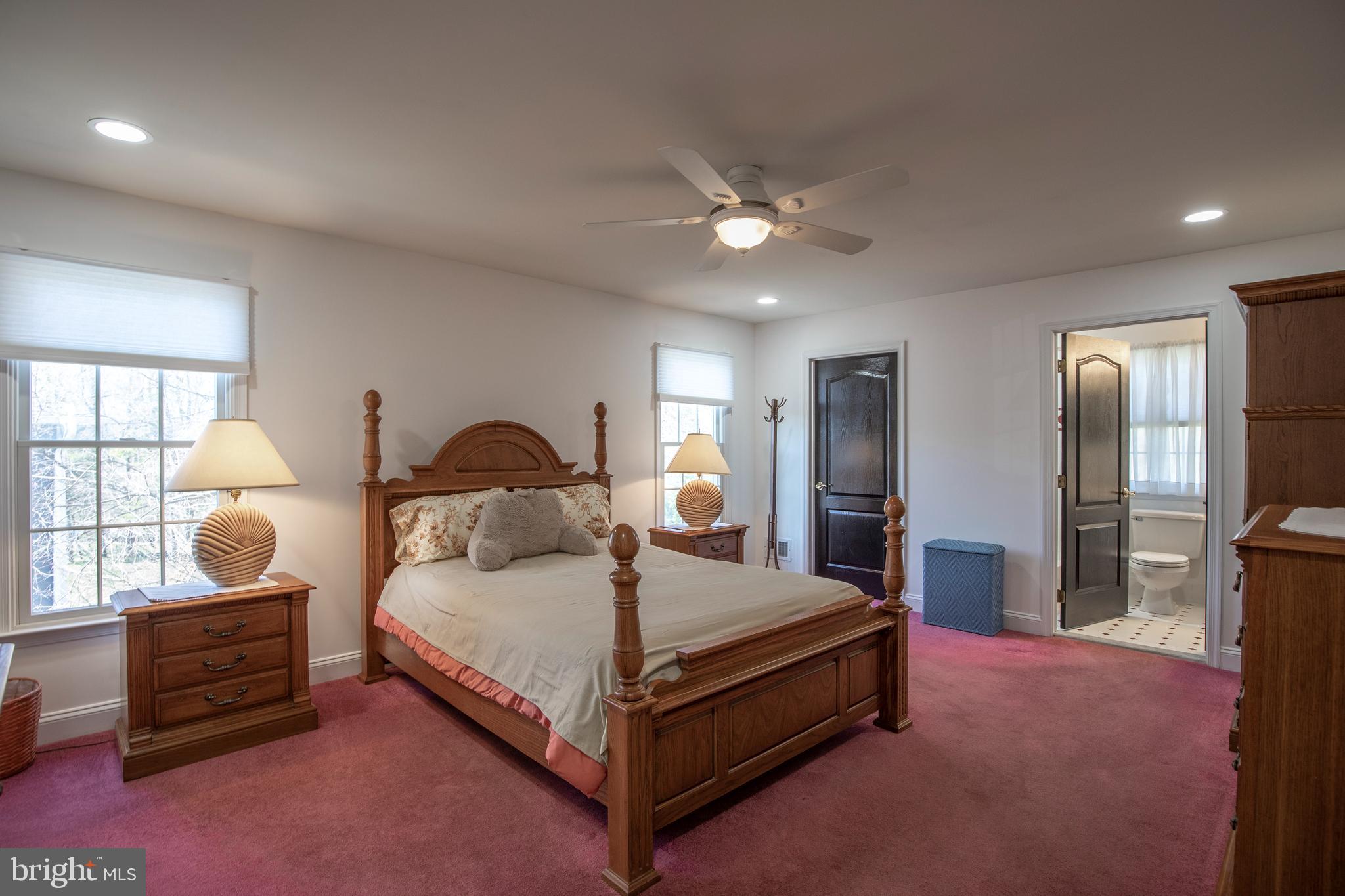 OAKS OF BUCKINGHAM - Residential