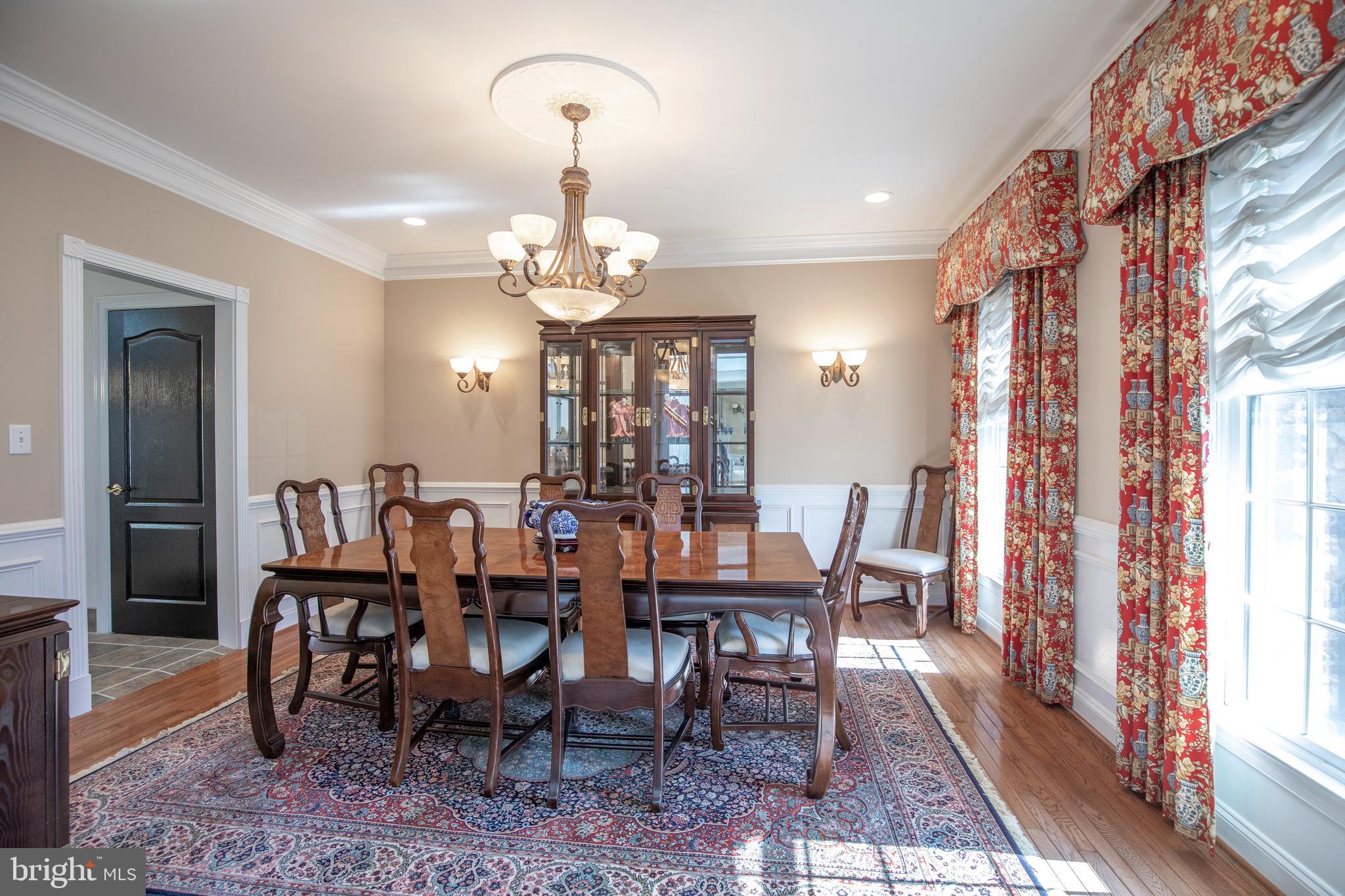 OAKS OF BUCKINGHAM - Residential