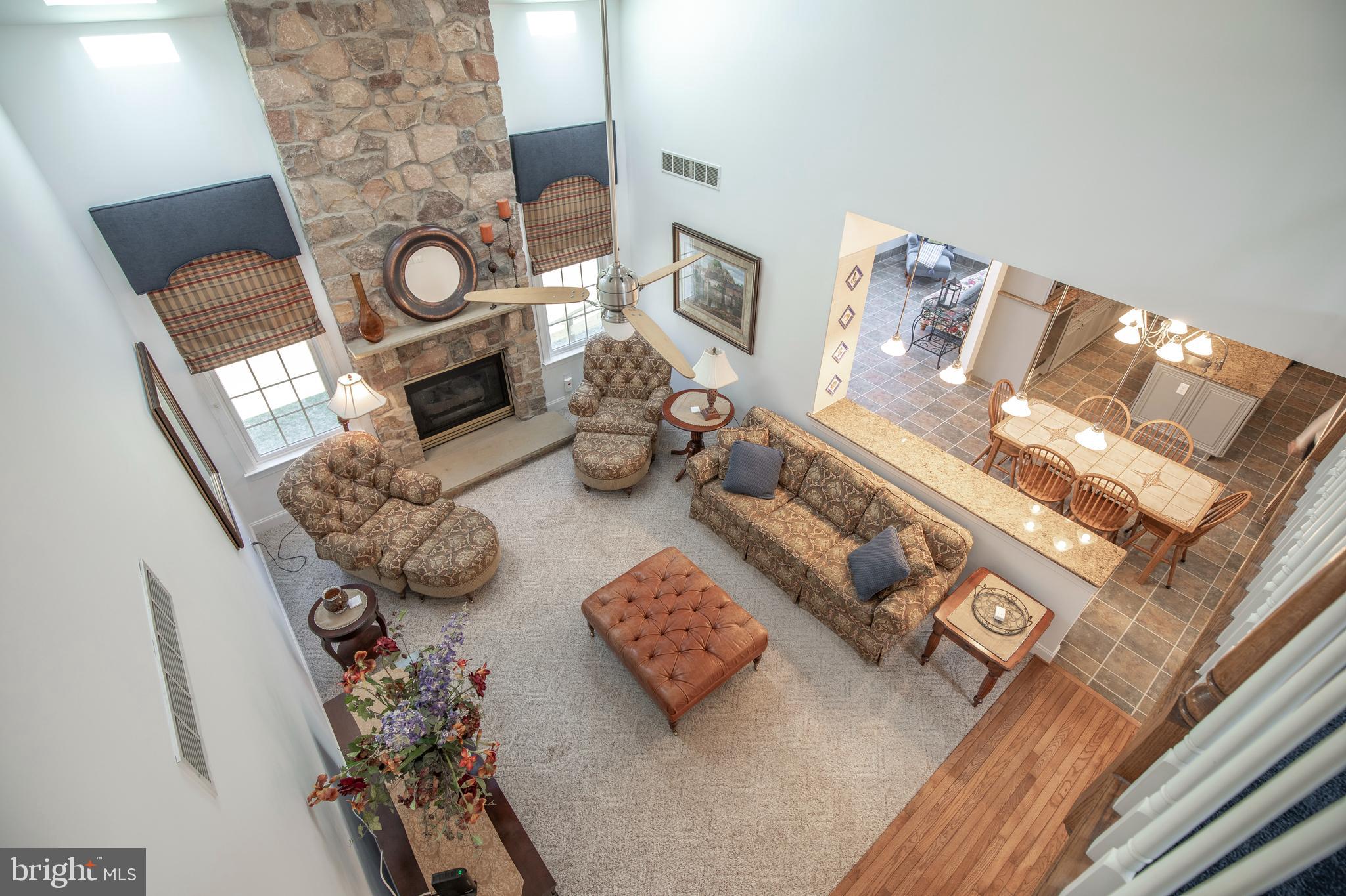 OAKS OF BUCKINGHAM - Residential