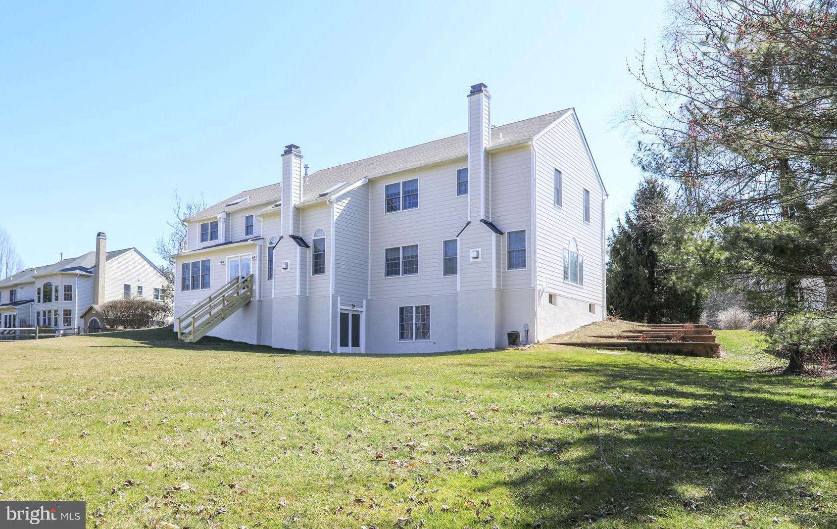 OAKS OF BUCKINGHAM - Residential