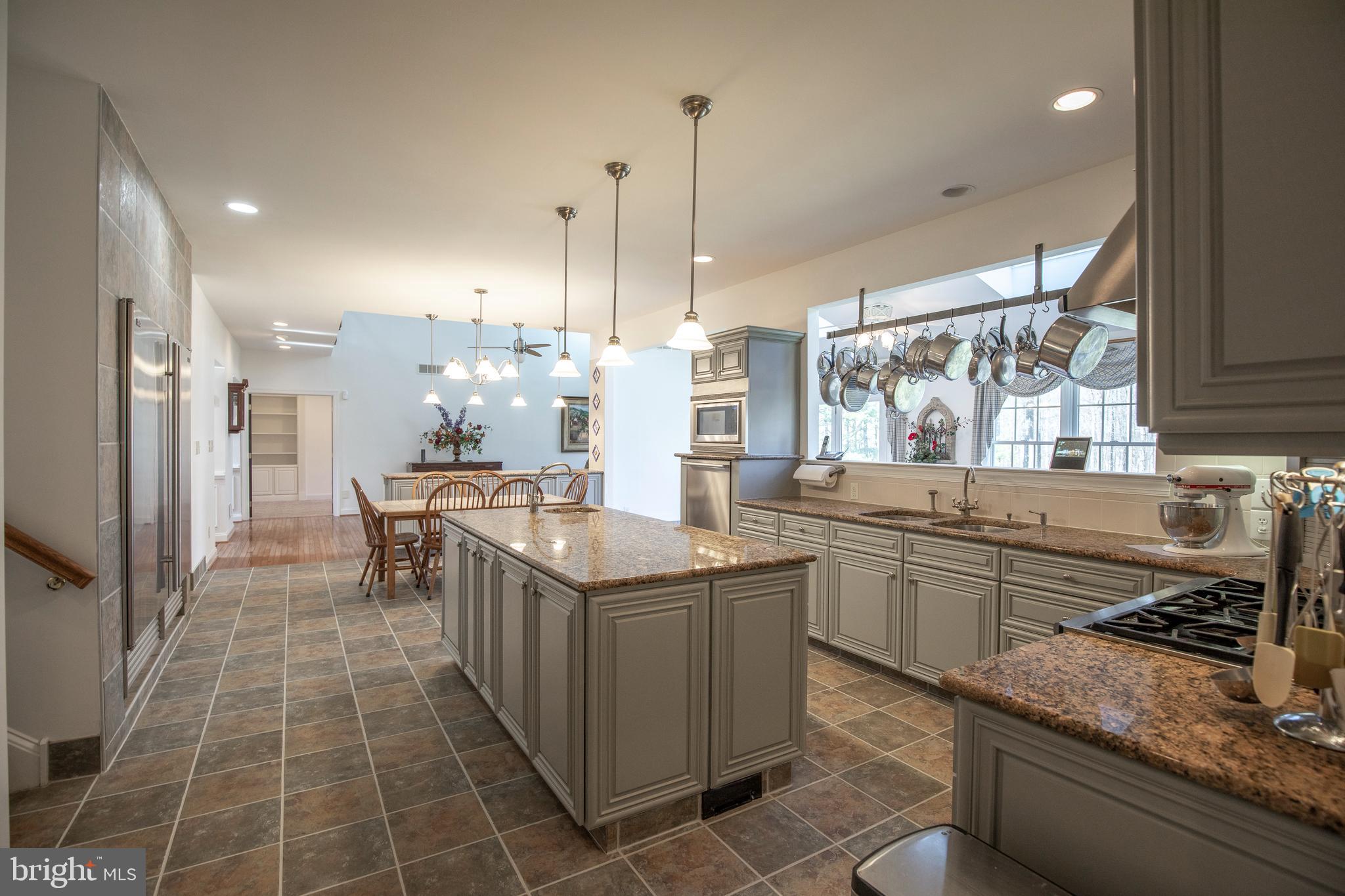 OAKS OF BUCKINGHAM - Residential