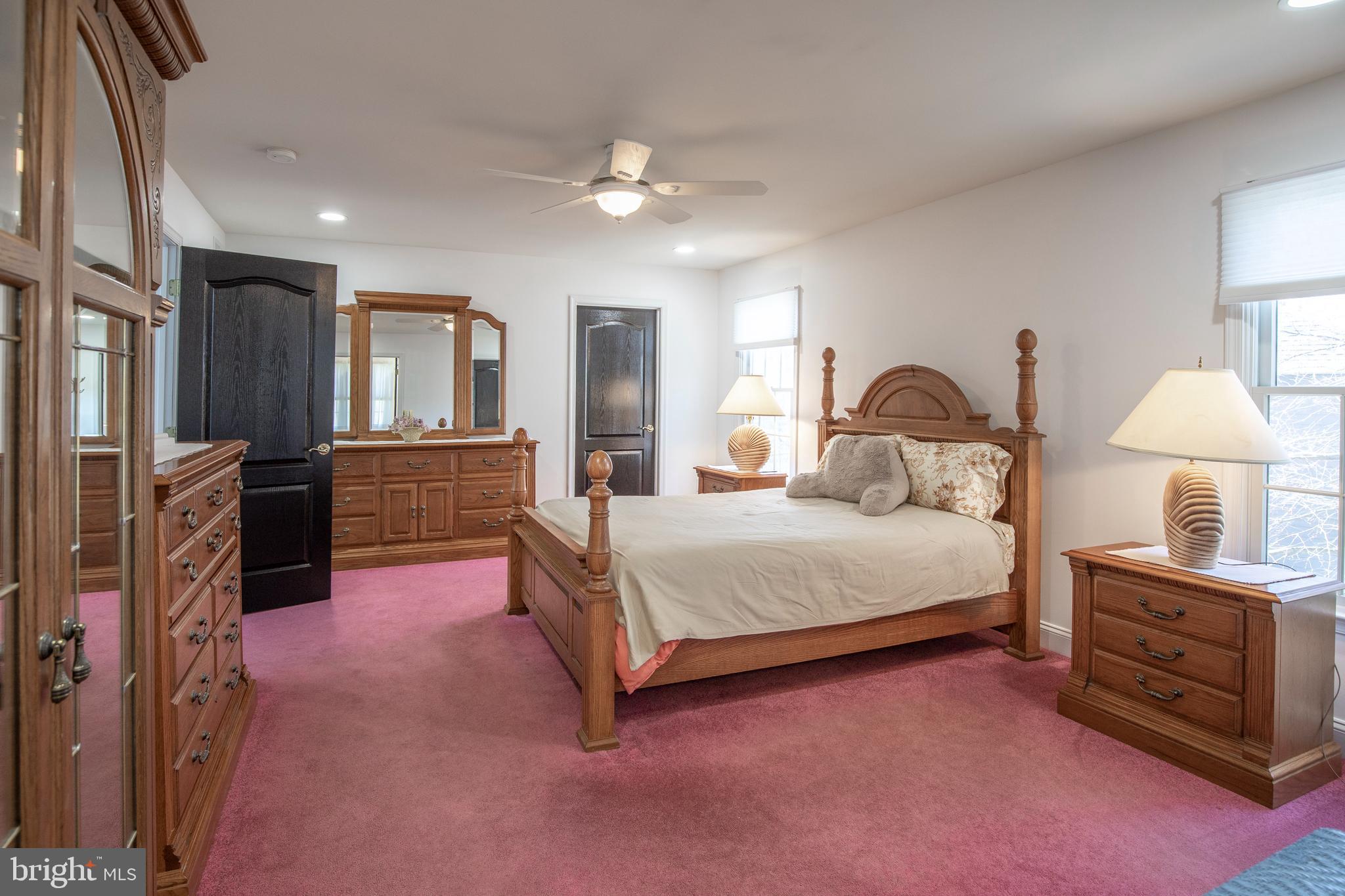 OAKS OF BUCKINGHAM - Residential