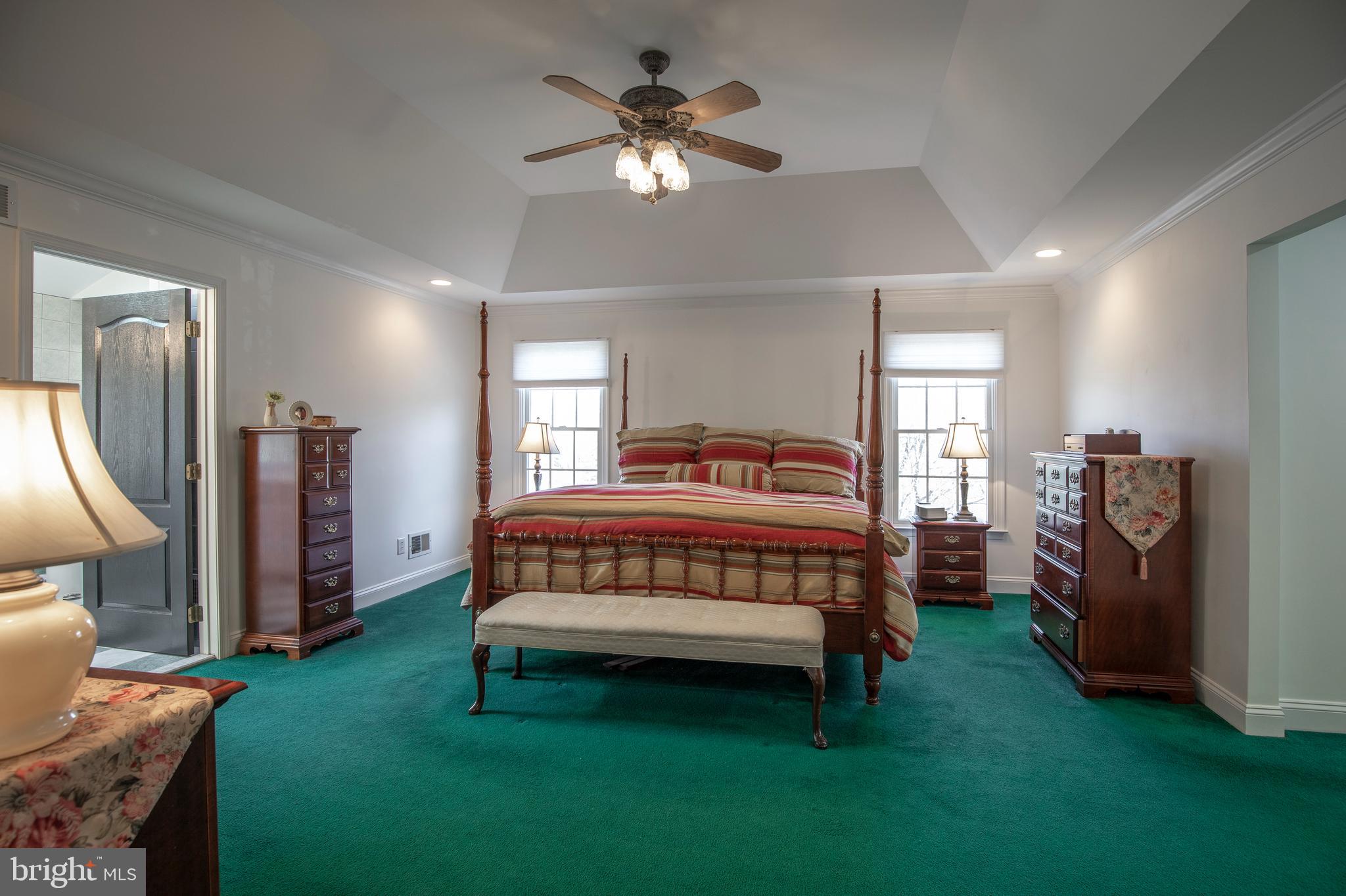 OAKS OF BUCKINGHAM - Residential