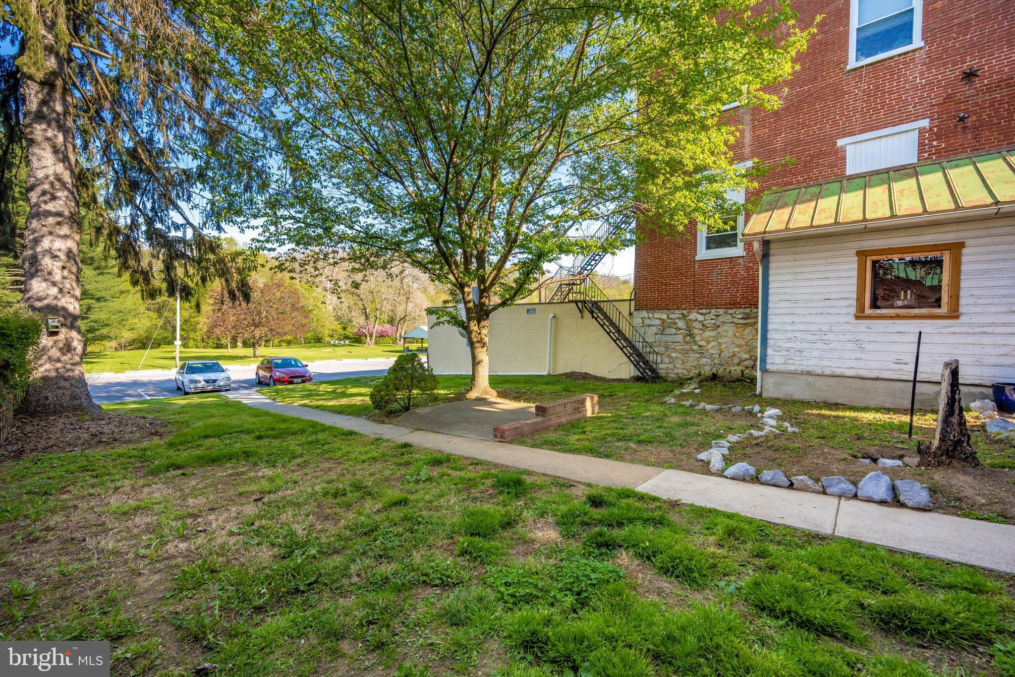 NONE AVAILABLE - Residential Lease