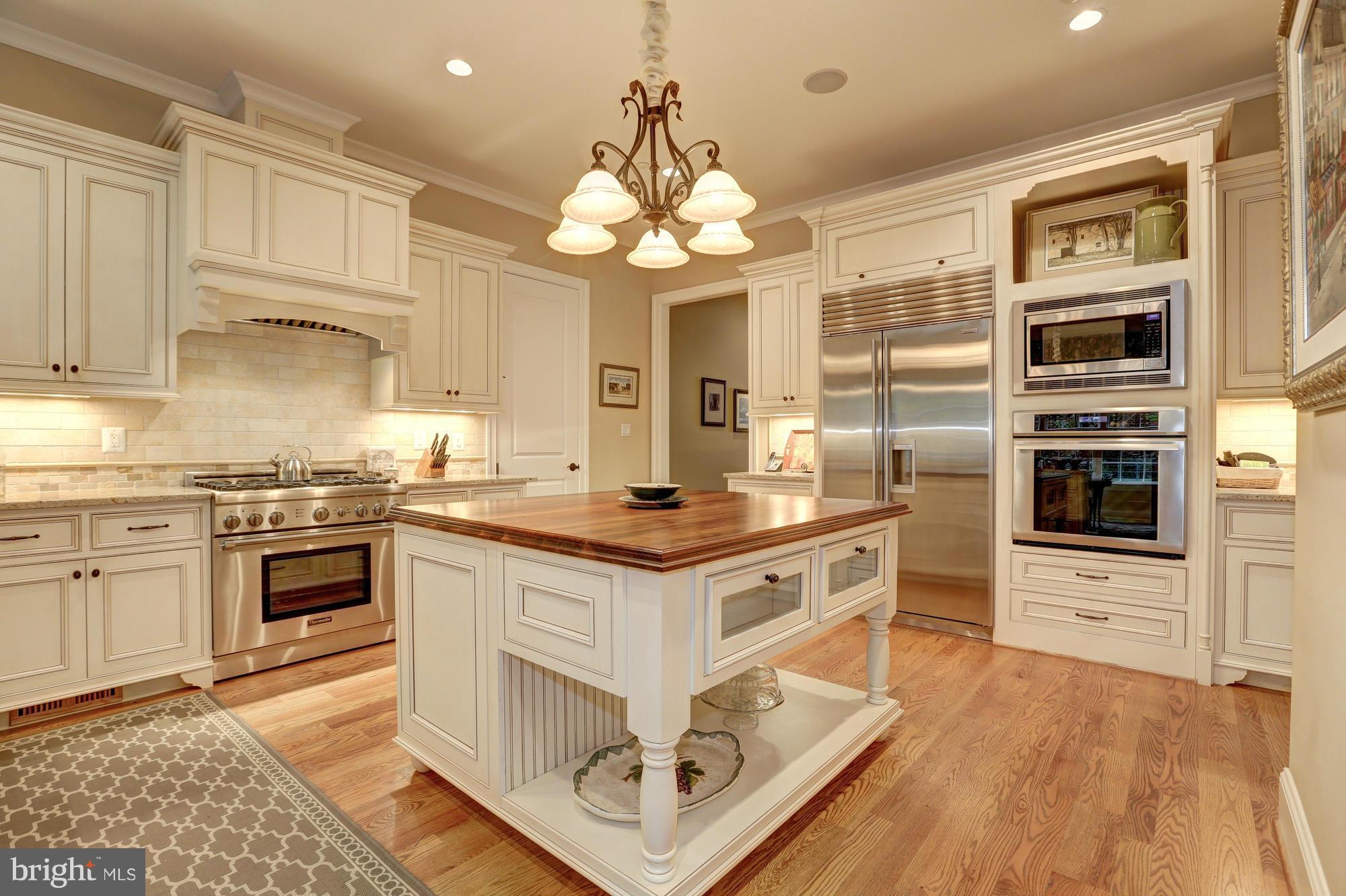 AVENEL - Residential