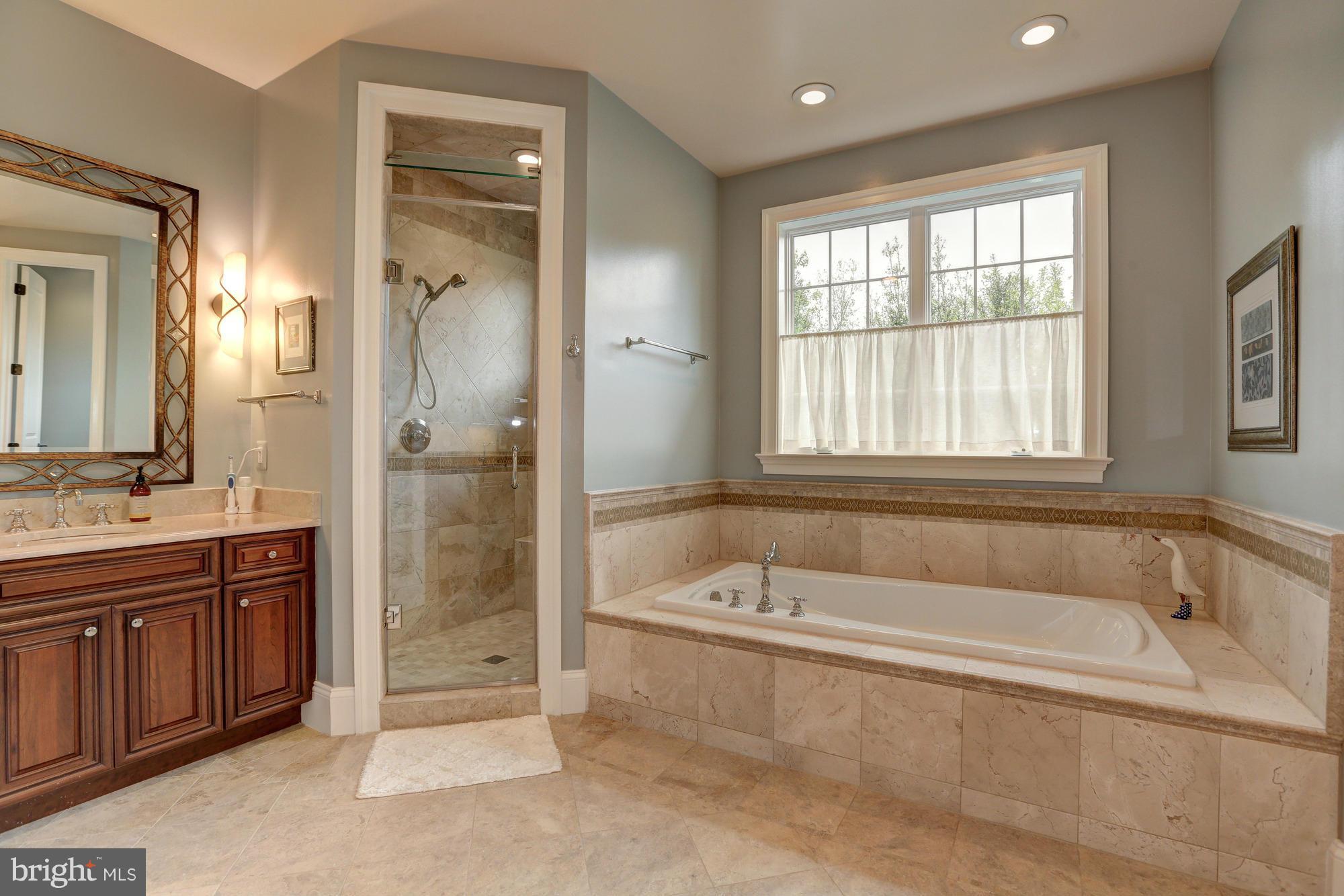 AVENEL - Residential