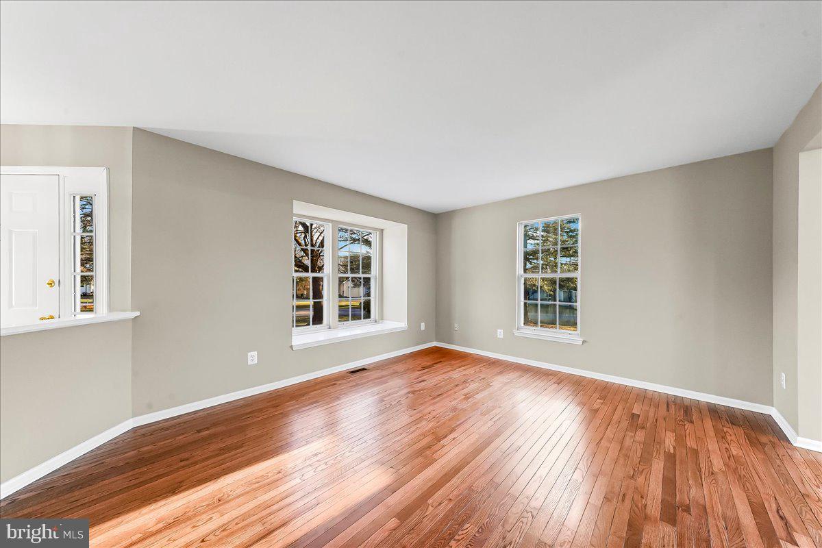 BALMORAL - Residential