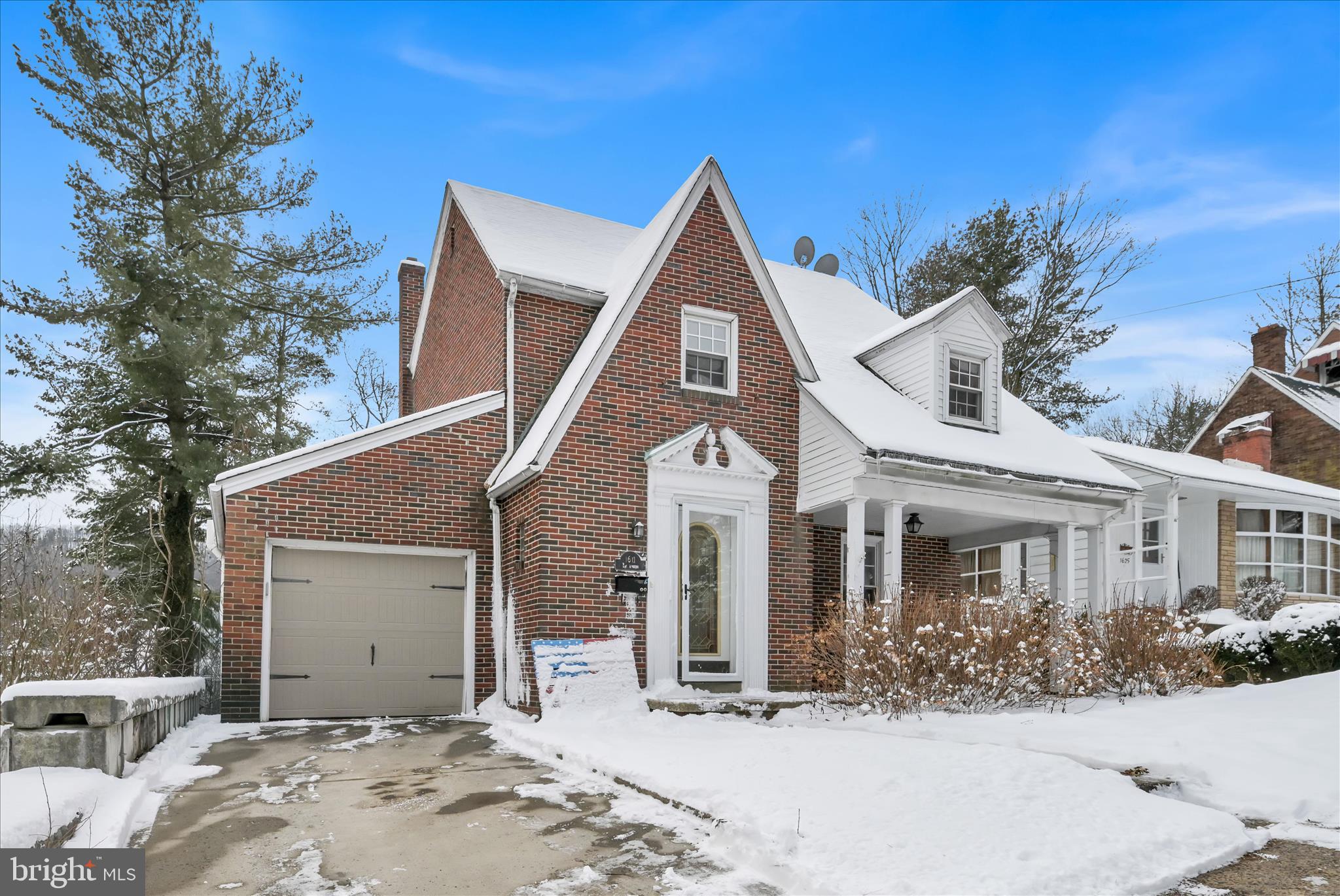 POTTSVILLE - Residential