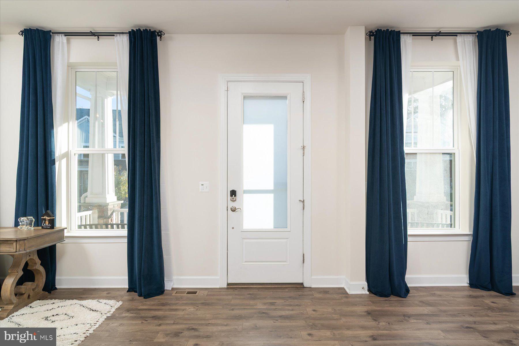 TWO RIVERS - Residential