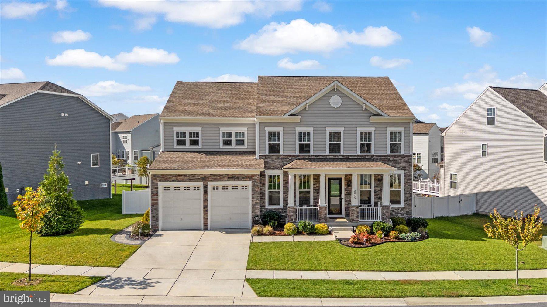 TWO RIVERS - Residential