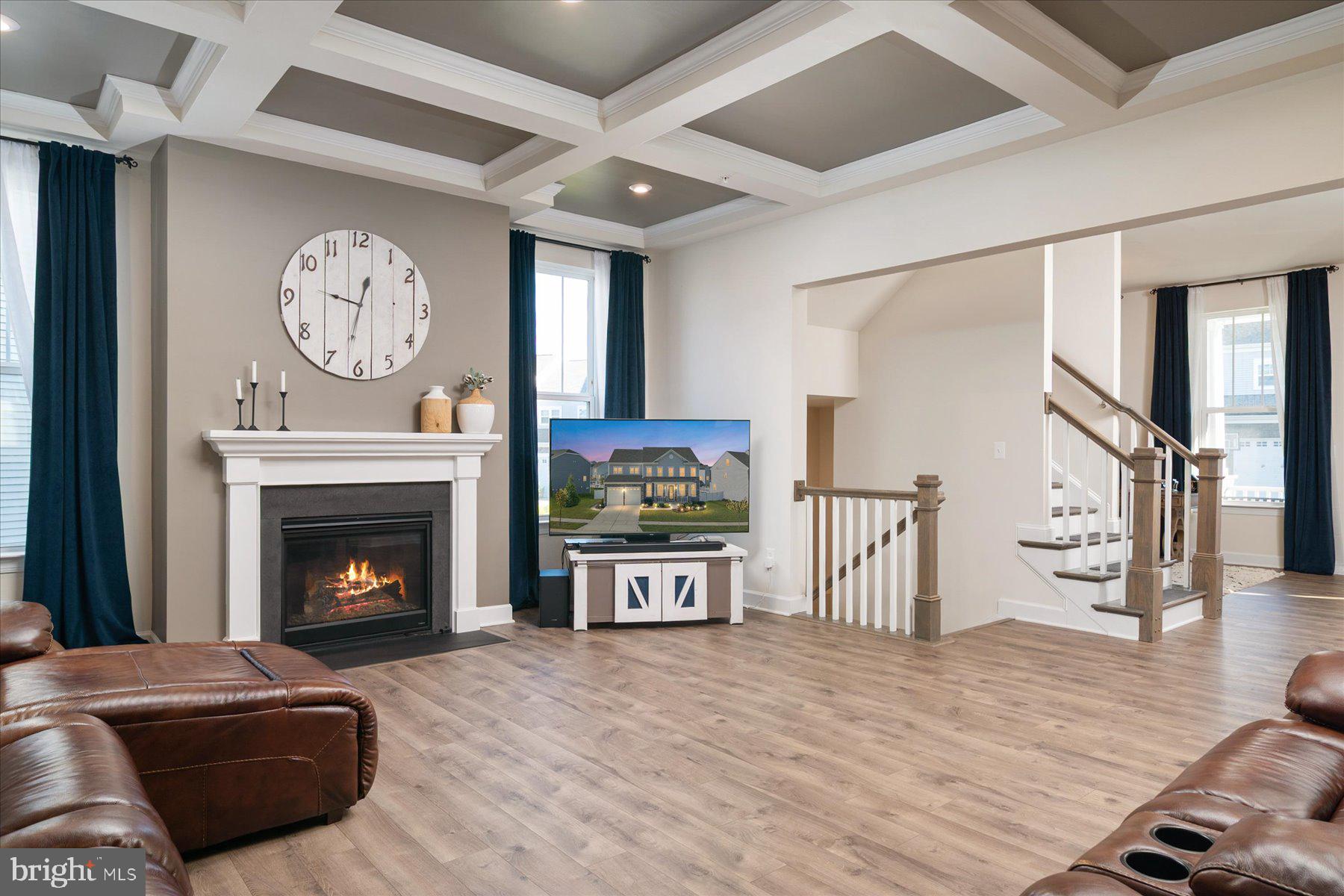 TWO RIVERS - Residential