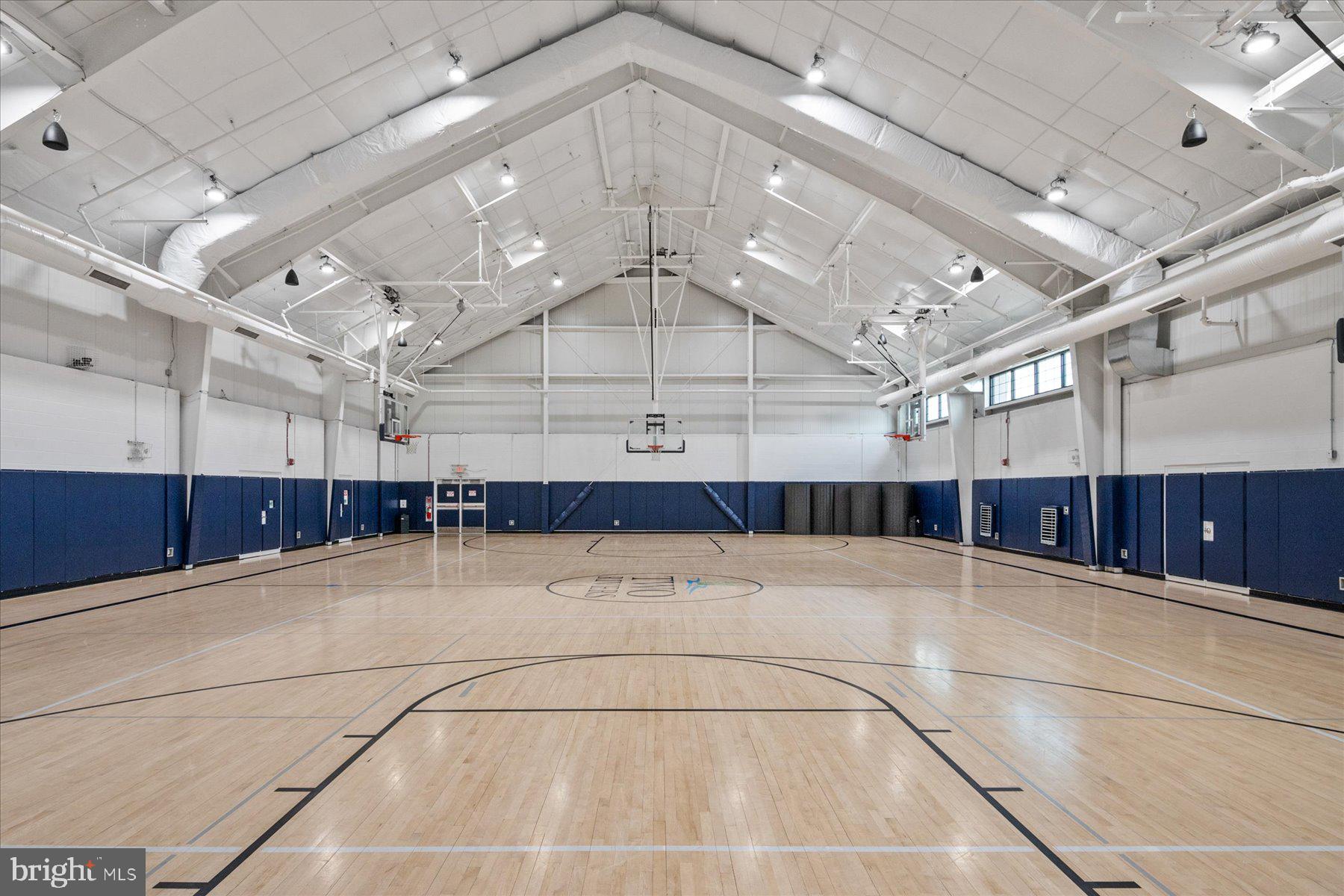 TWO RIVERS - Residential