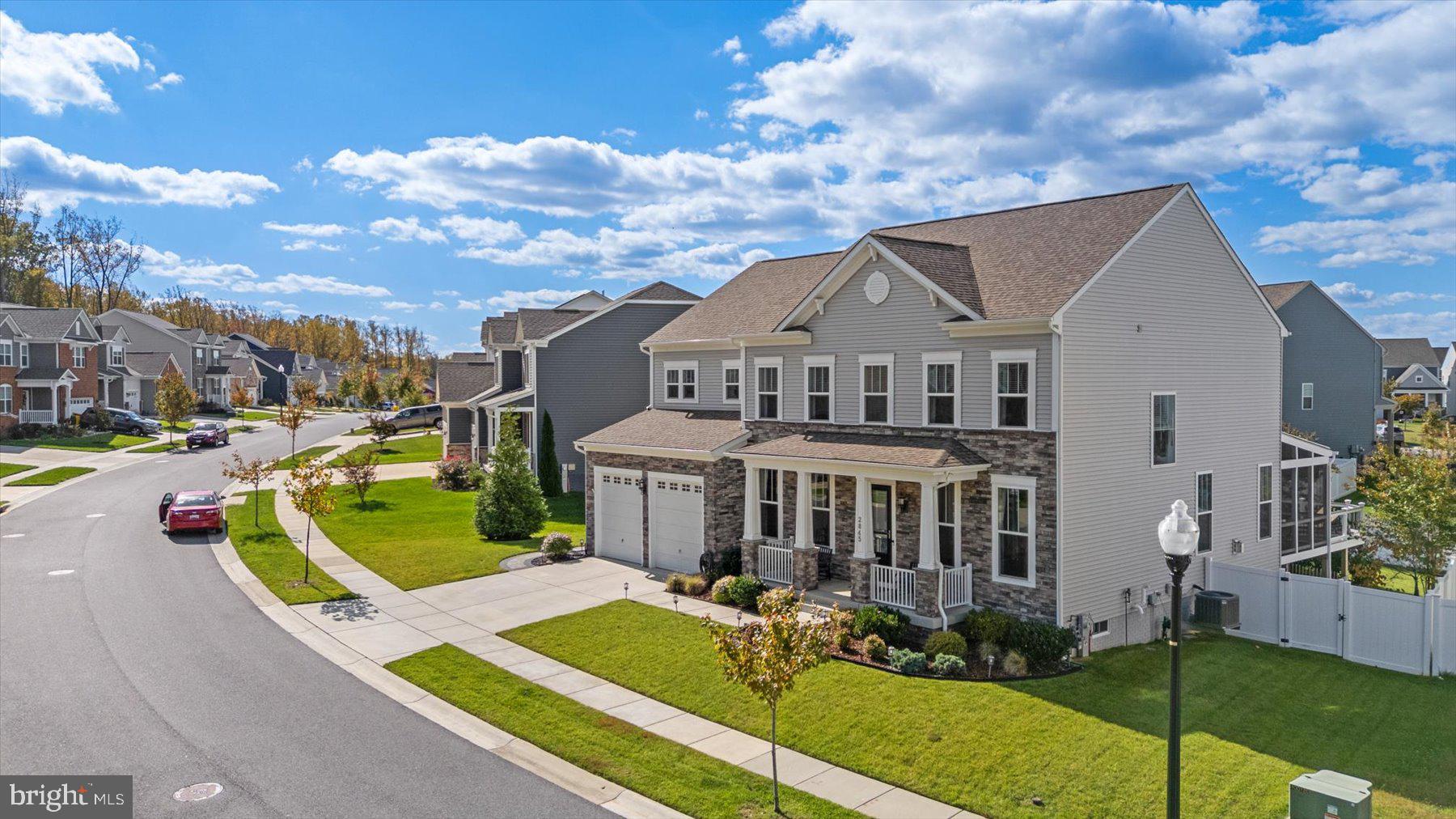 TWO RIVERS - Residential