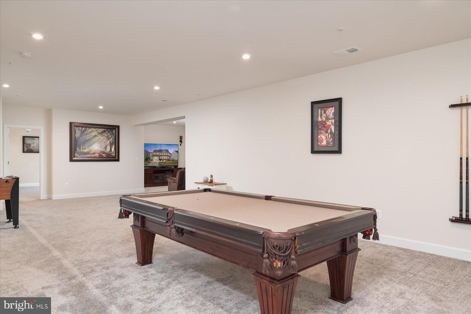 TWO RIVERS - Residential