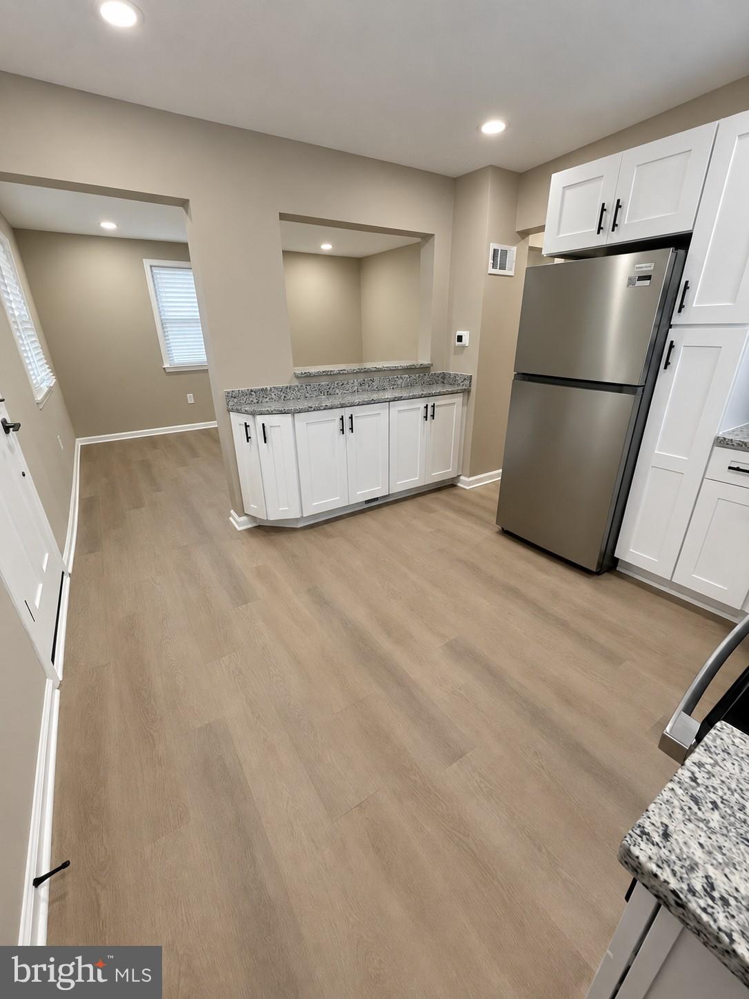 1408 EARLY OAKS LANE
