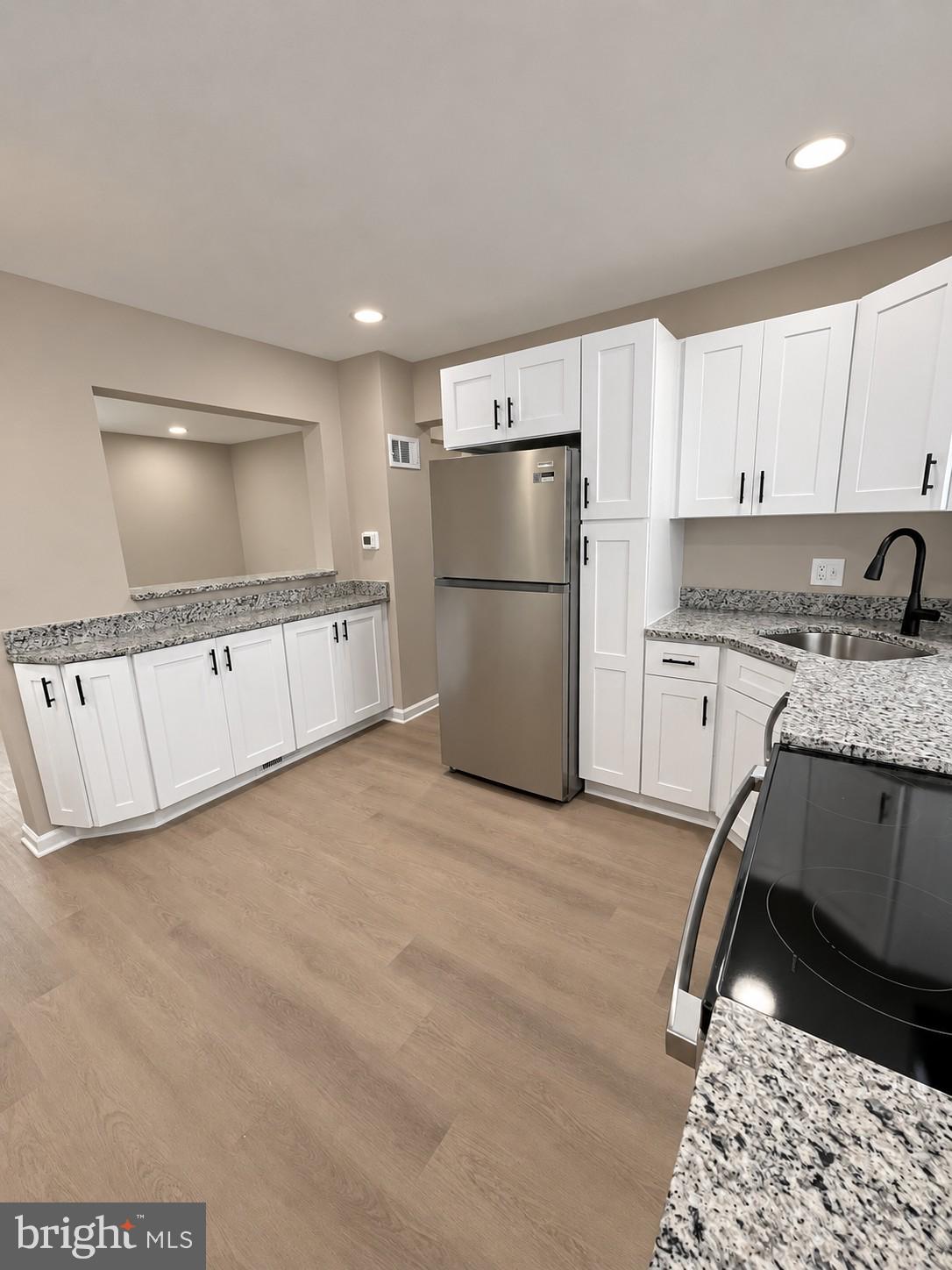 1408 EARLY OAKS LANE
