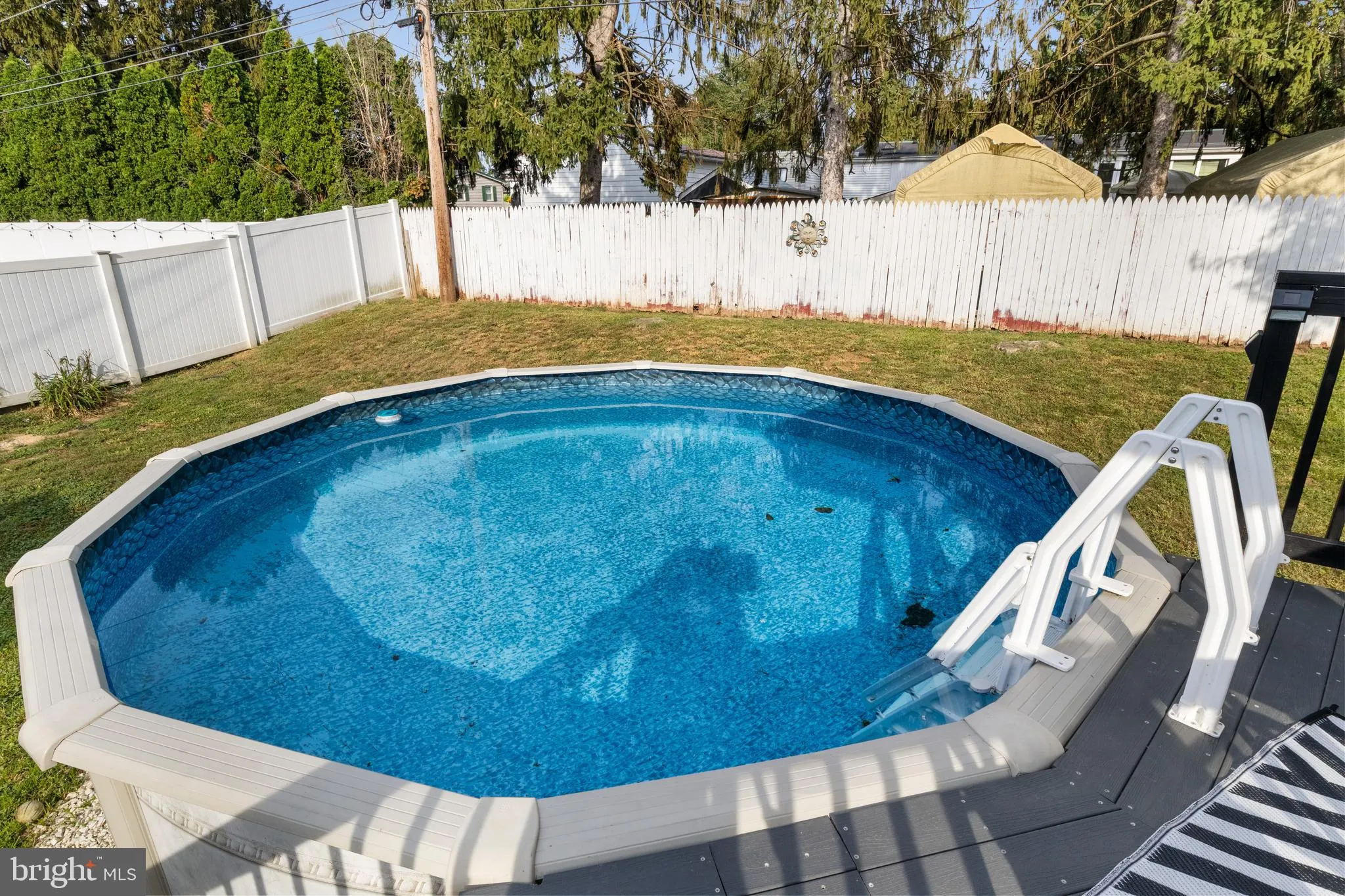 Ephrata, Pennsylvania 17522, United States, 4 Bedrooms Bedrooms, ,2 BathroomsBathrooms,Residential,Pending,212984