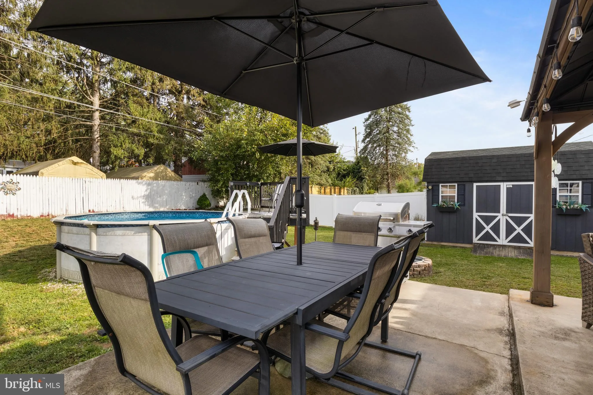 Ephrata, Pennsylvania 17522, United States, 4 Bedrooms Bedrooms, ,2 BathroomsBathrooms,Residential,Pending,212984