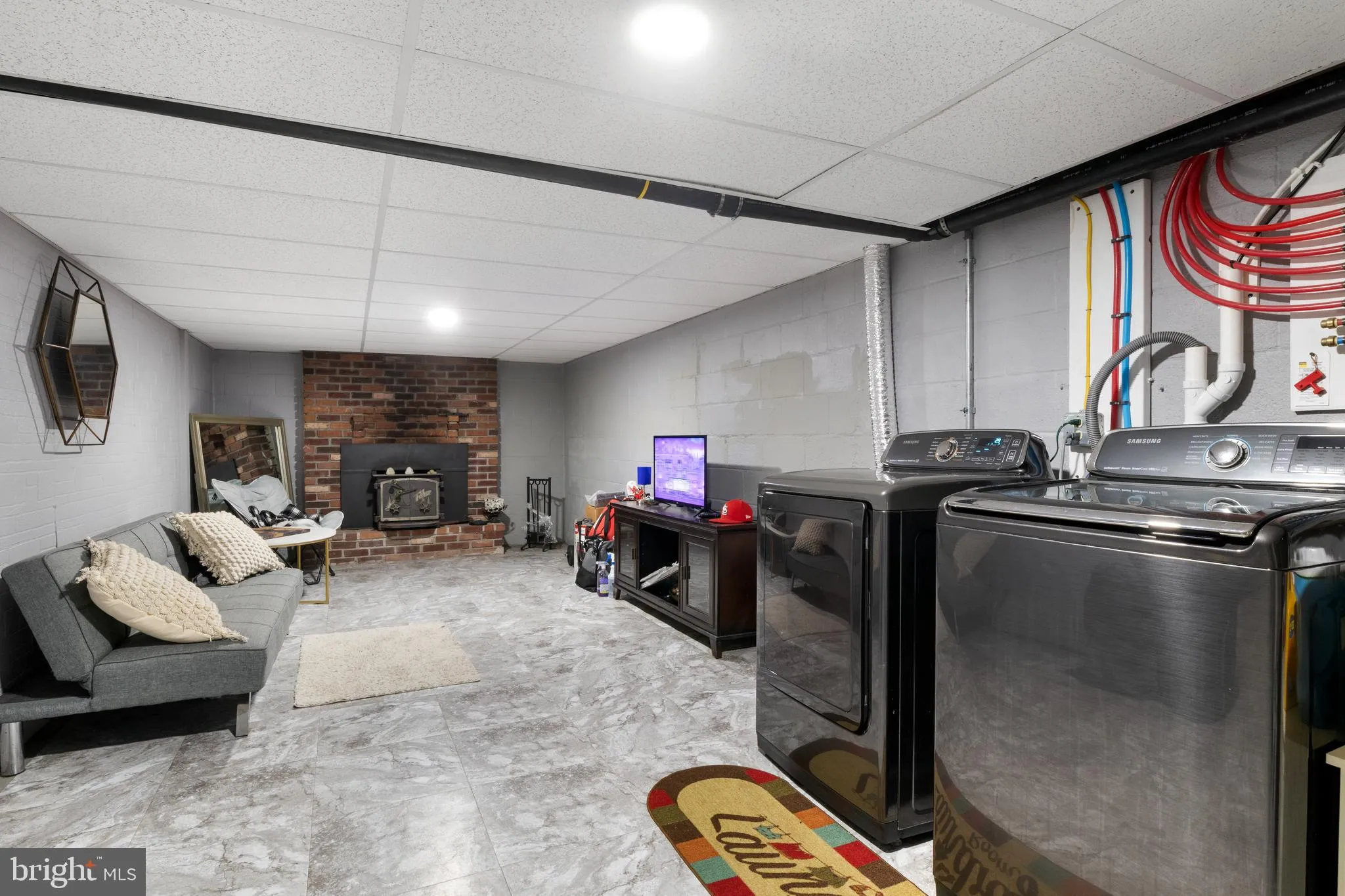 Ephrata, Pennsylvania 17522, United States, 4 Bedrooms Bedrooms, ,2 BathroomsBathrooms,Residential,Pending,212984