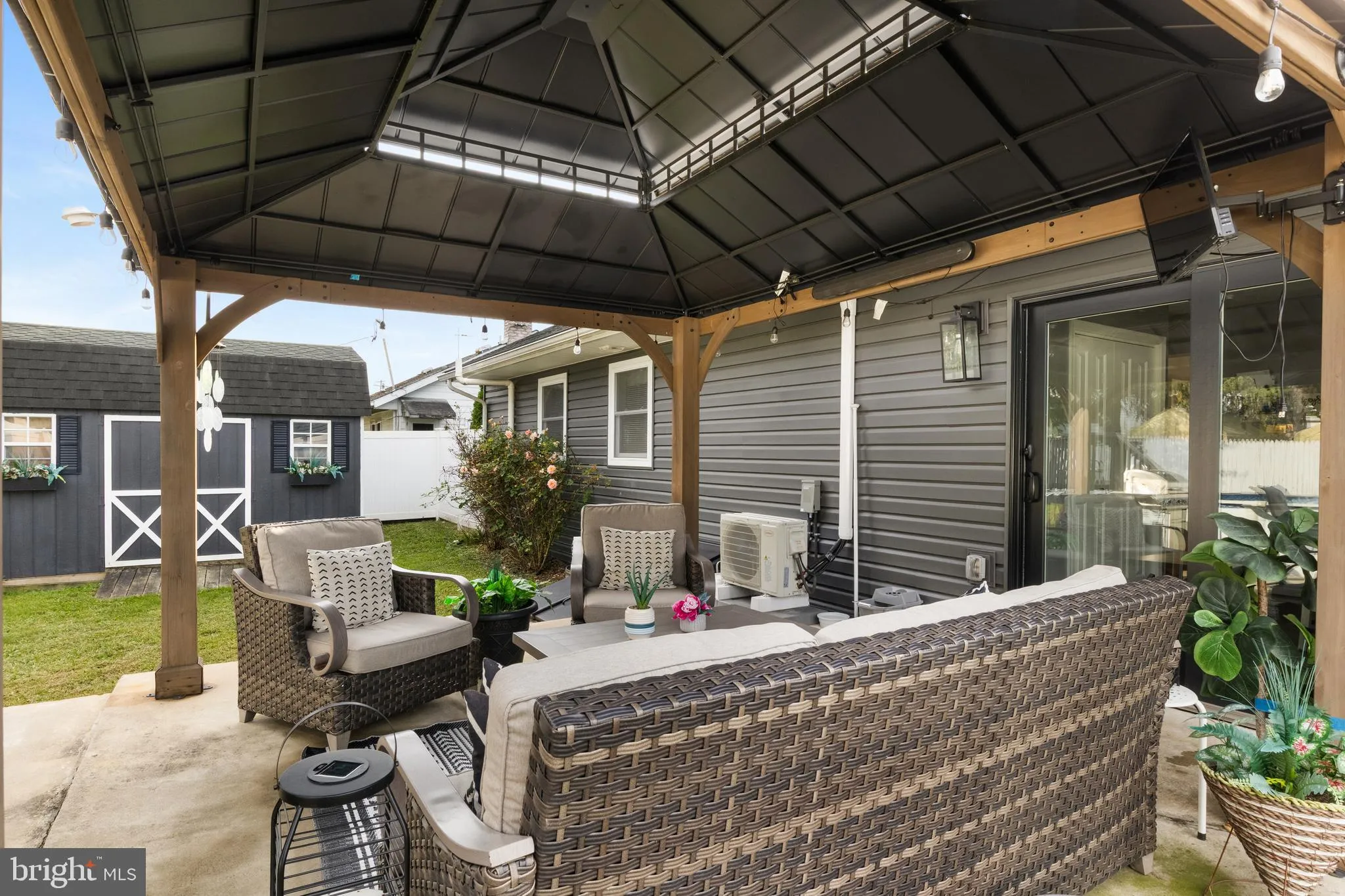 Ephrata, Pennsylvania 17522, United States, 4 Bedrooms Bedrooms, ,2 BathroomsBathrooms,Residential,Pending,212984