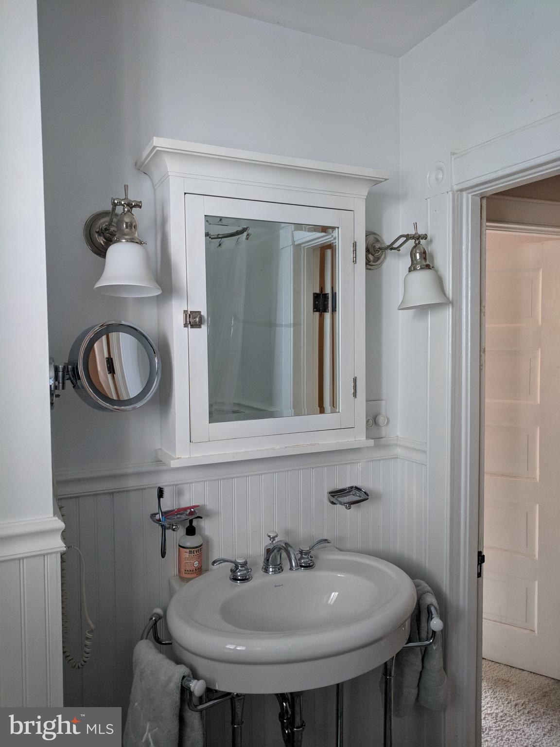 HISTORIC DISTRICT - Residential Lease