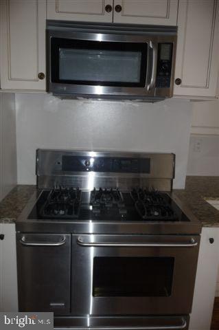 HISTORIC DISTRICT - Residential Lease