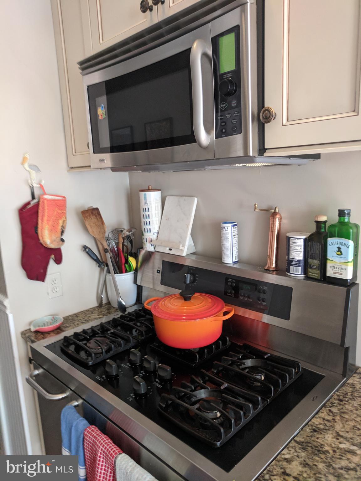 HISTORIC DISTRICT - Residential Lease