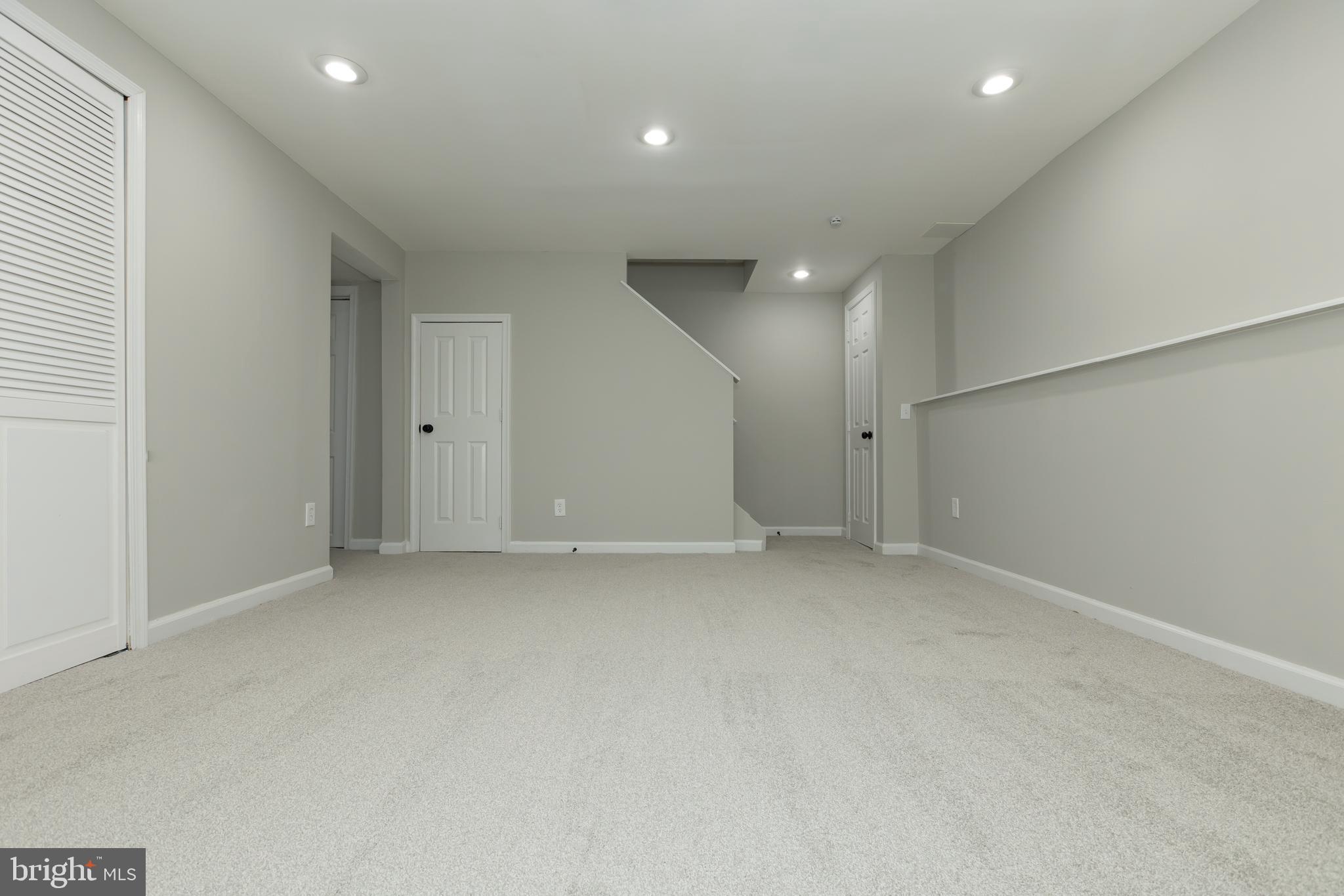 VILLAGE OF OLDE MILL - Residential