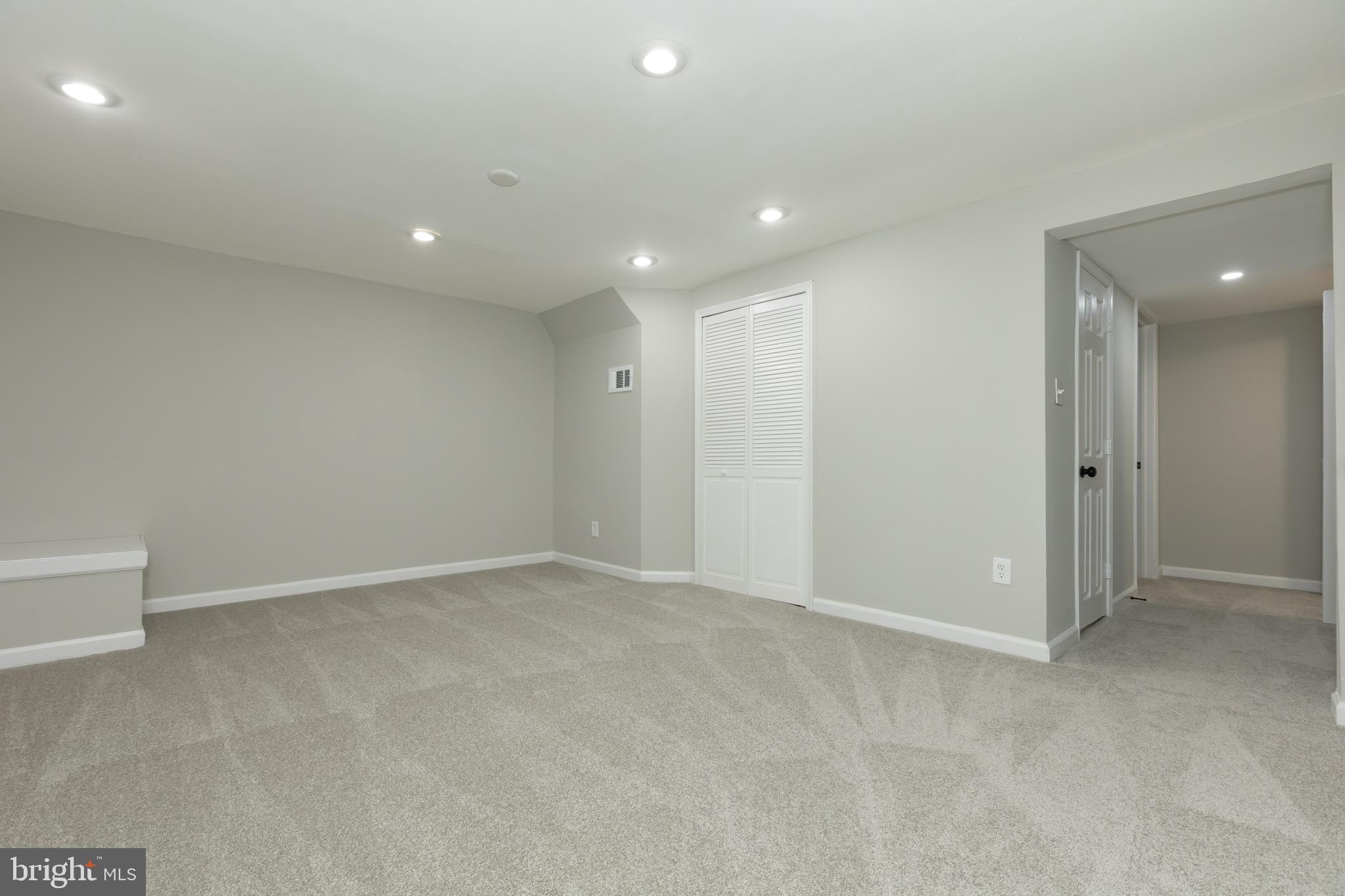 VILLAGE OF OLDE MILL - Residential