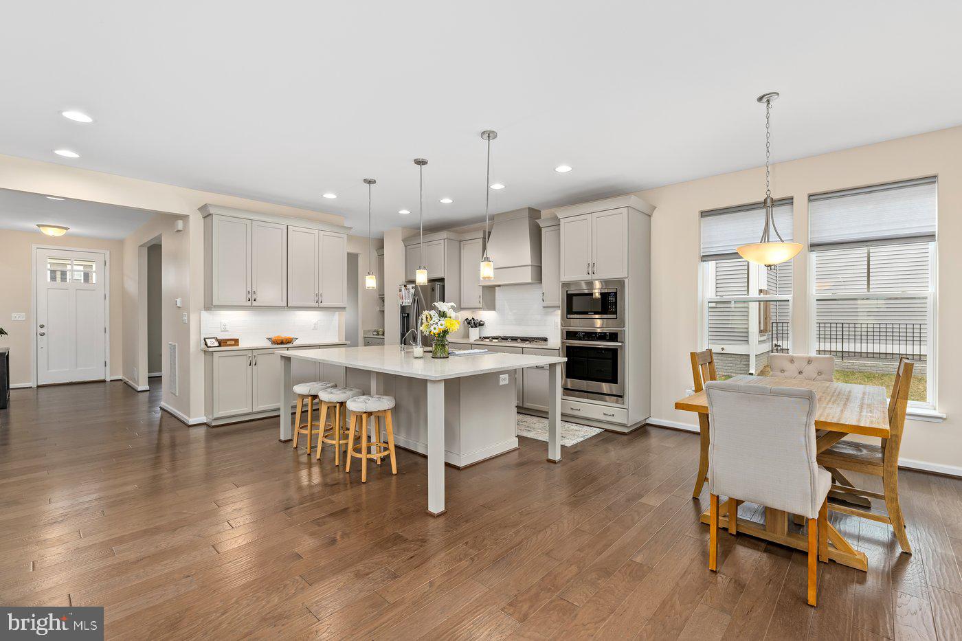 EMBREY MILL - Residential