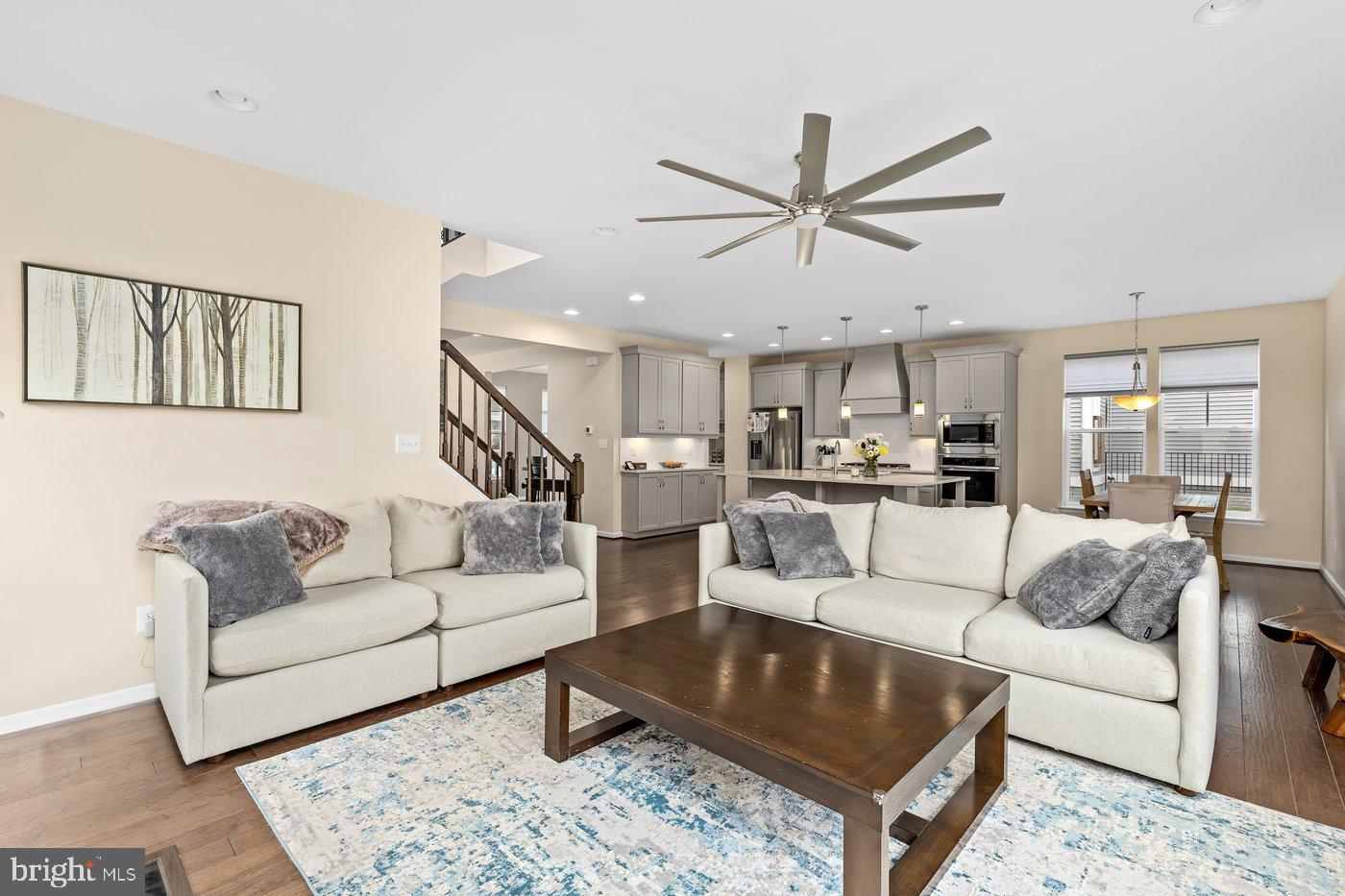 EMBREY MILL - Residential