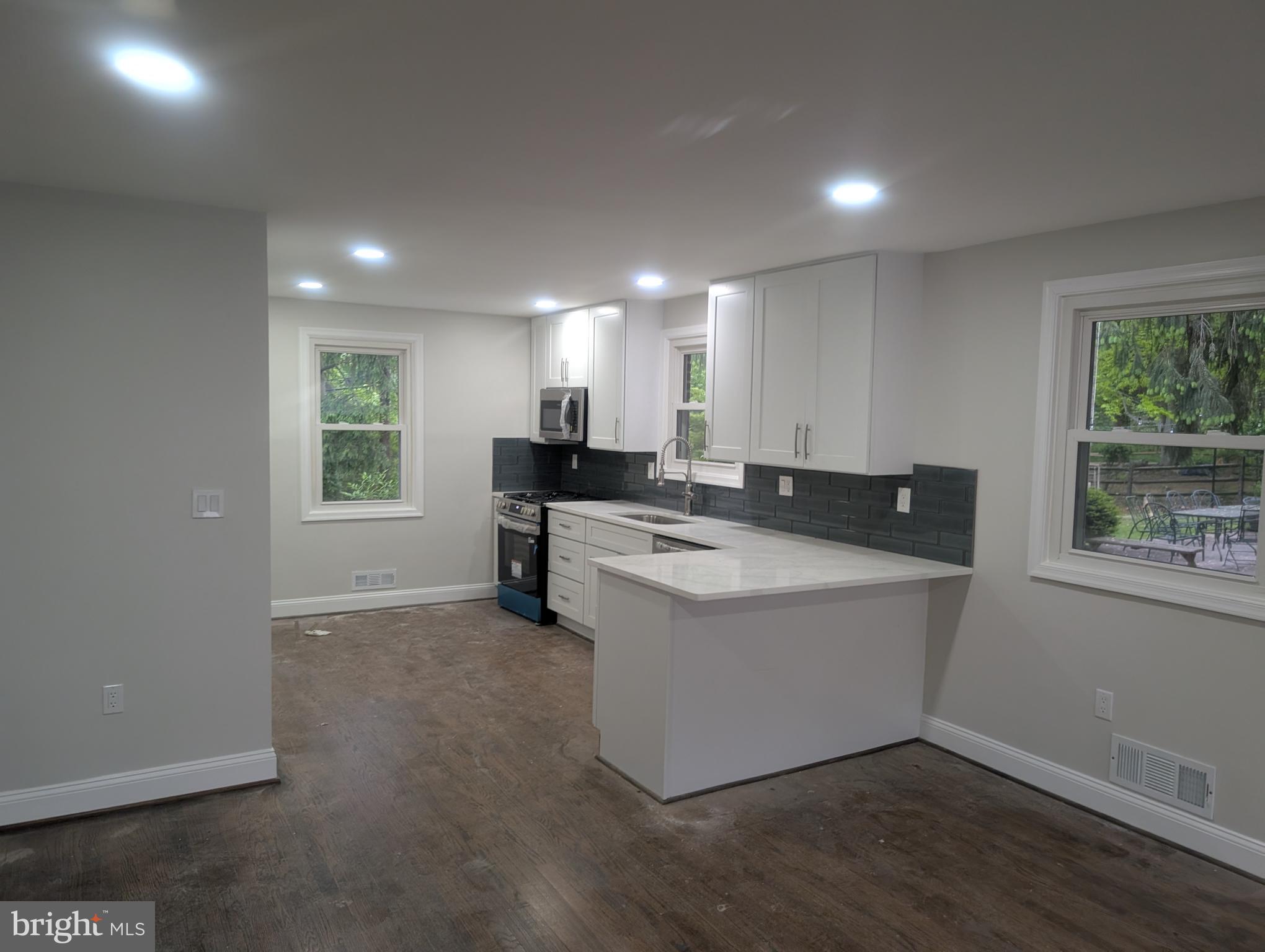 536 BROOK ROAD