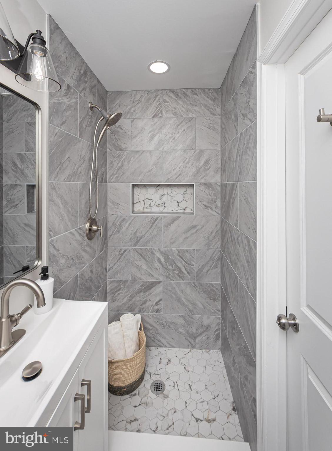 GREENBRIER - Residential