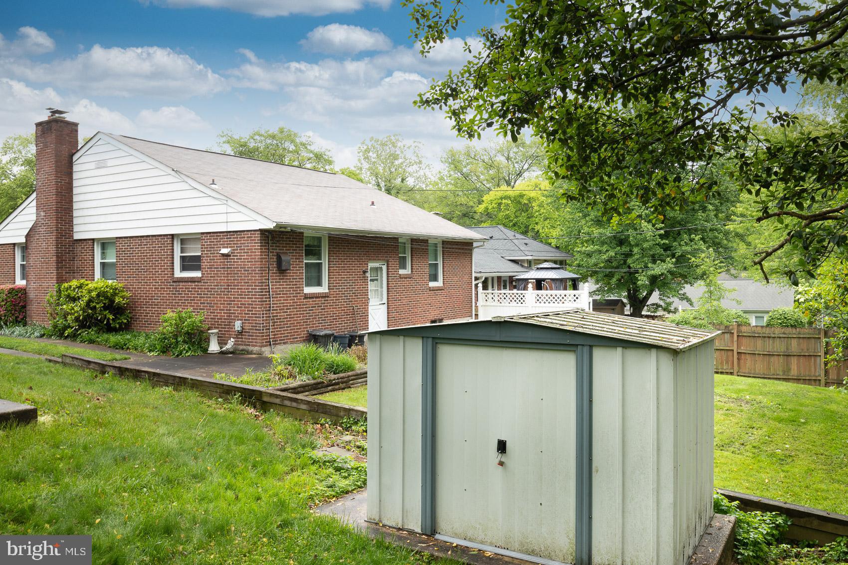 GREENBRIER - Residential