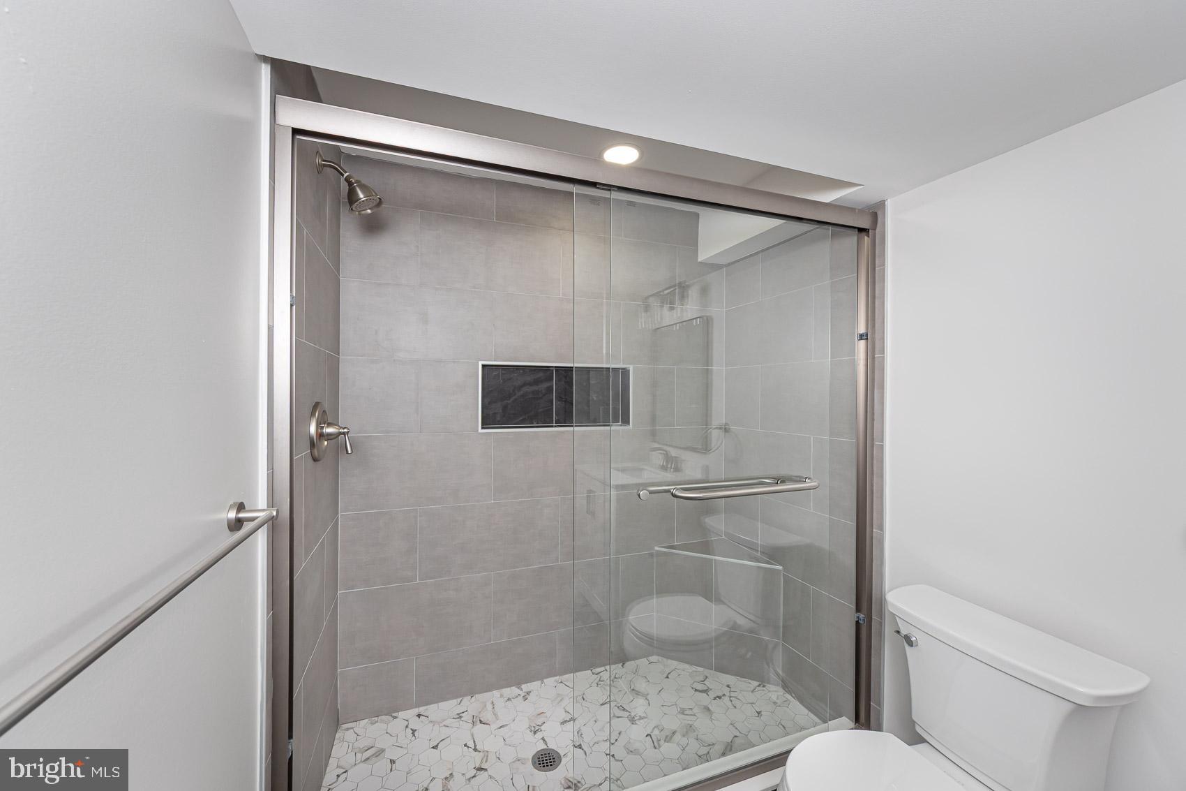 GREENBRIER - Residential