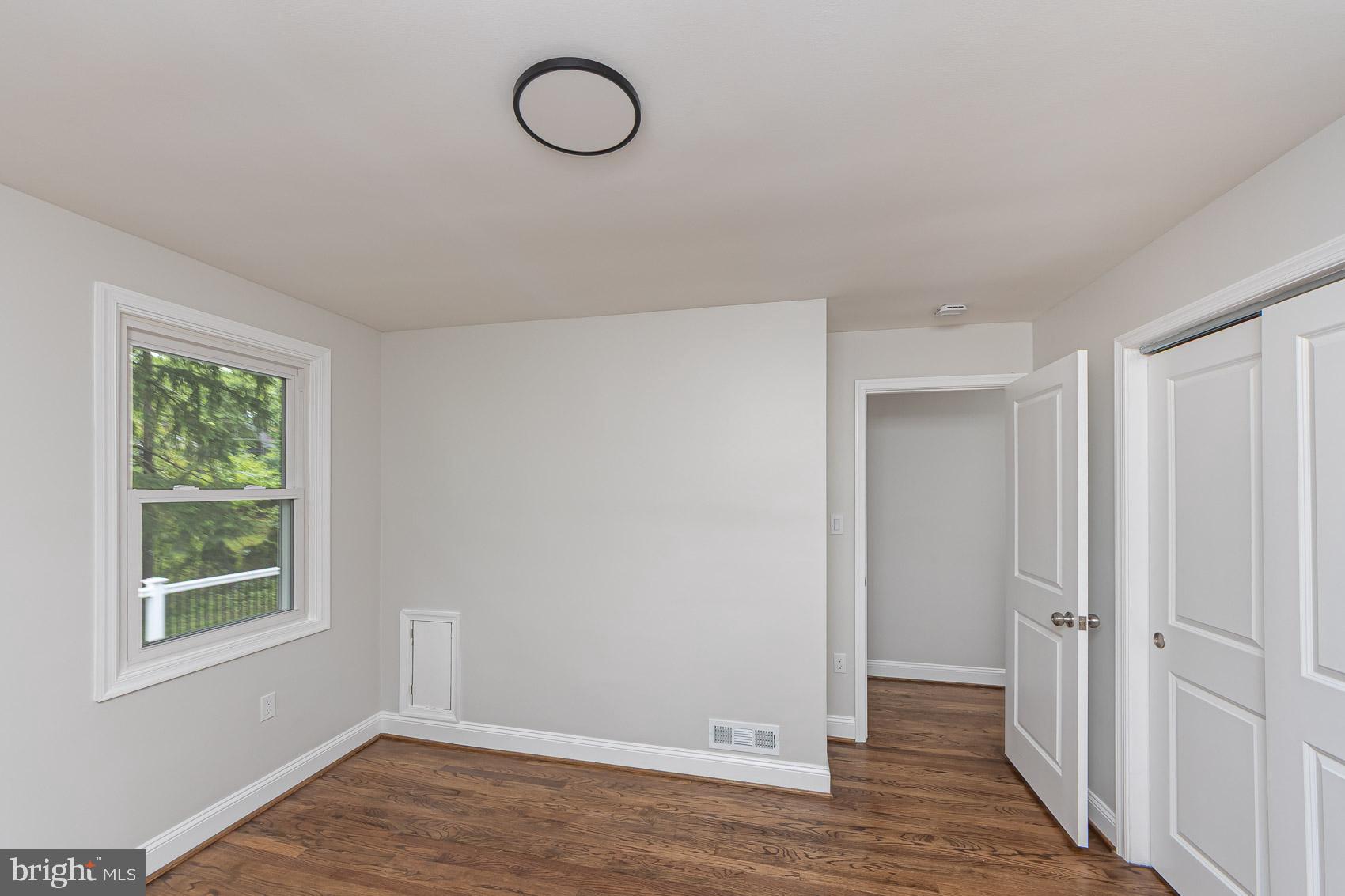 GREENBRIER - Residential