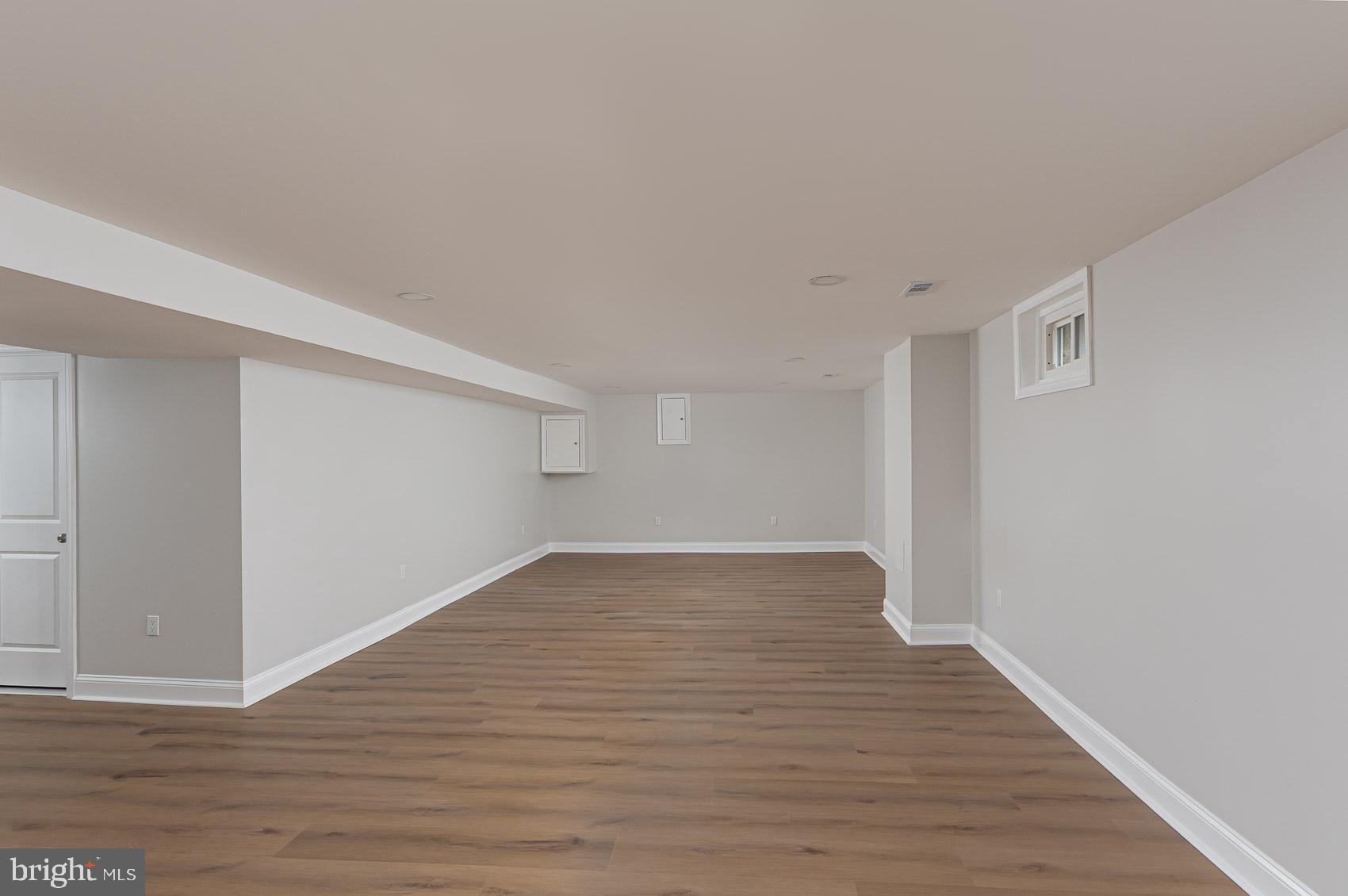 GREENBRIER - Residential