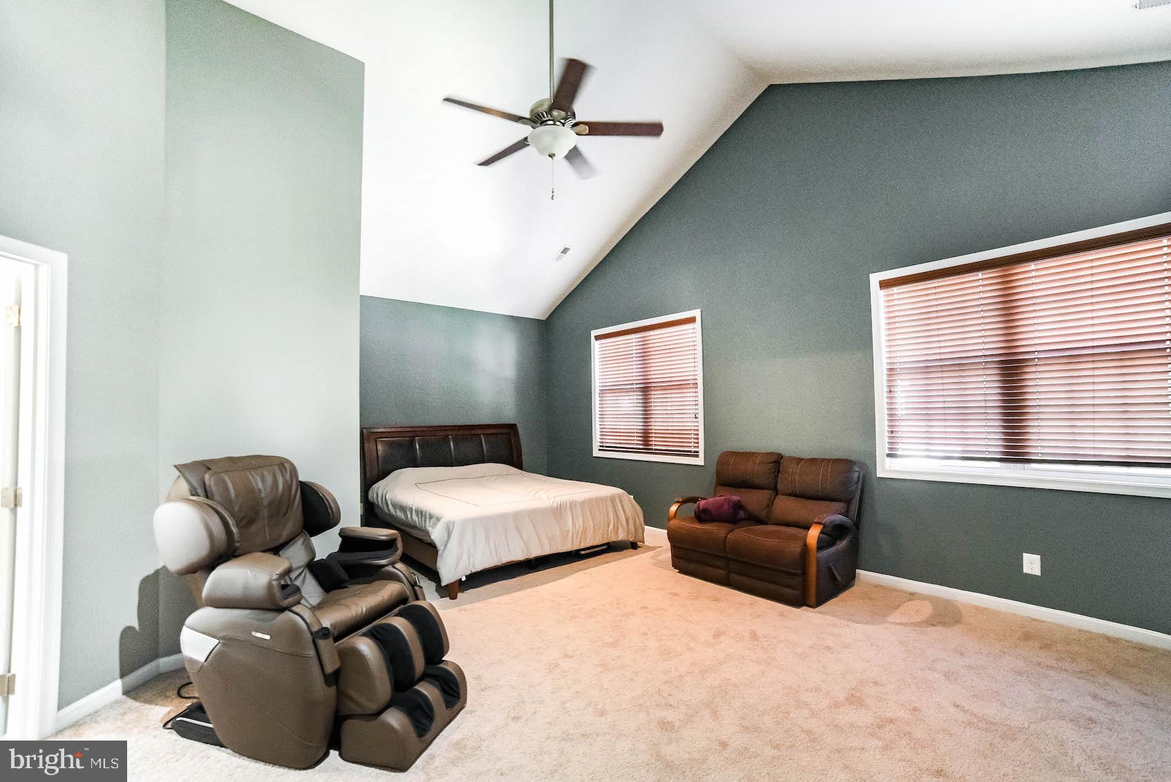 ST. GEORGES BEACH - Residential