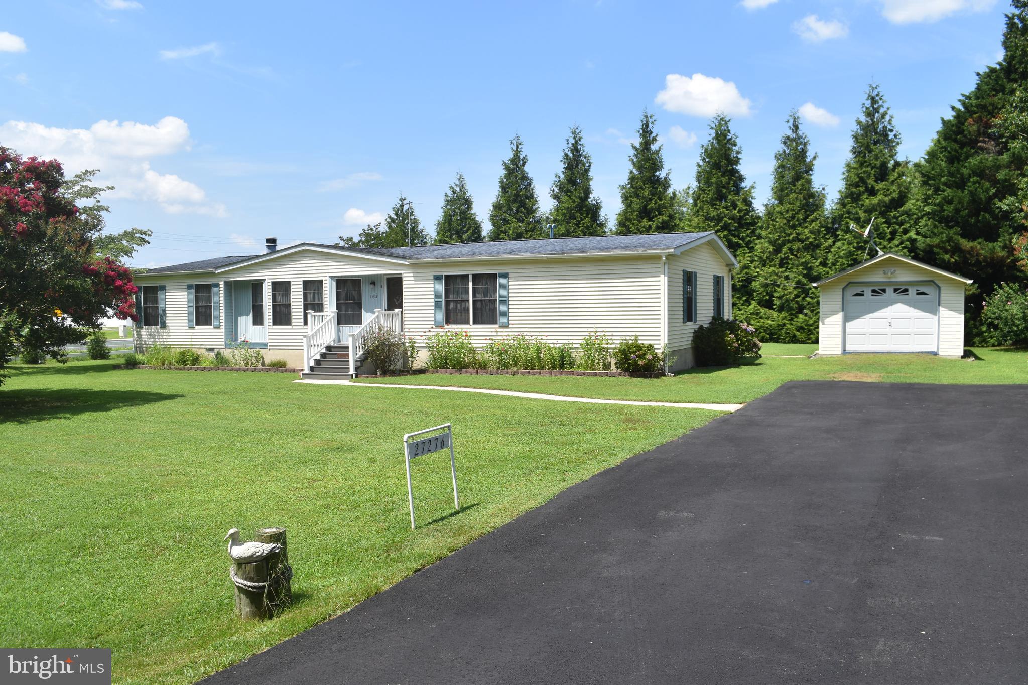 RIVER VILLAGE - Residential